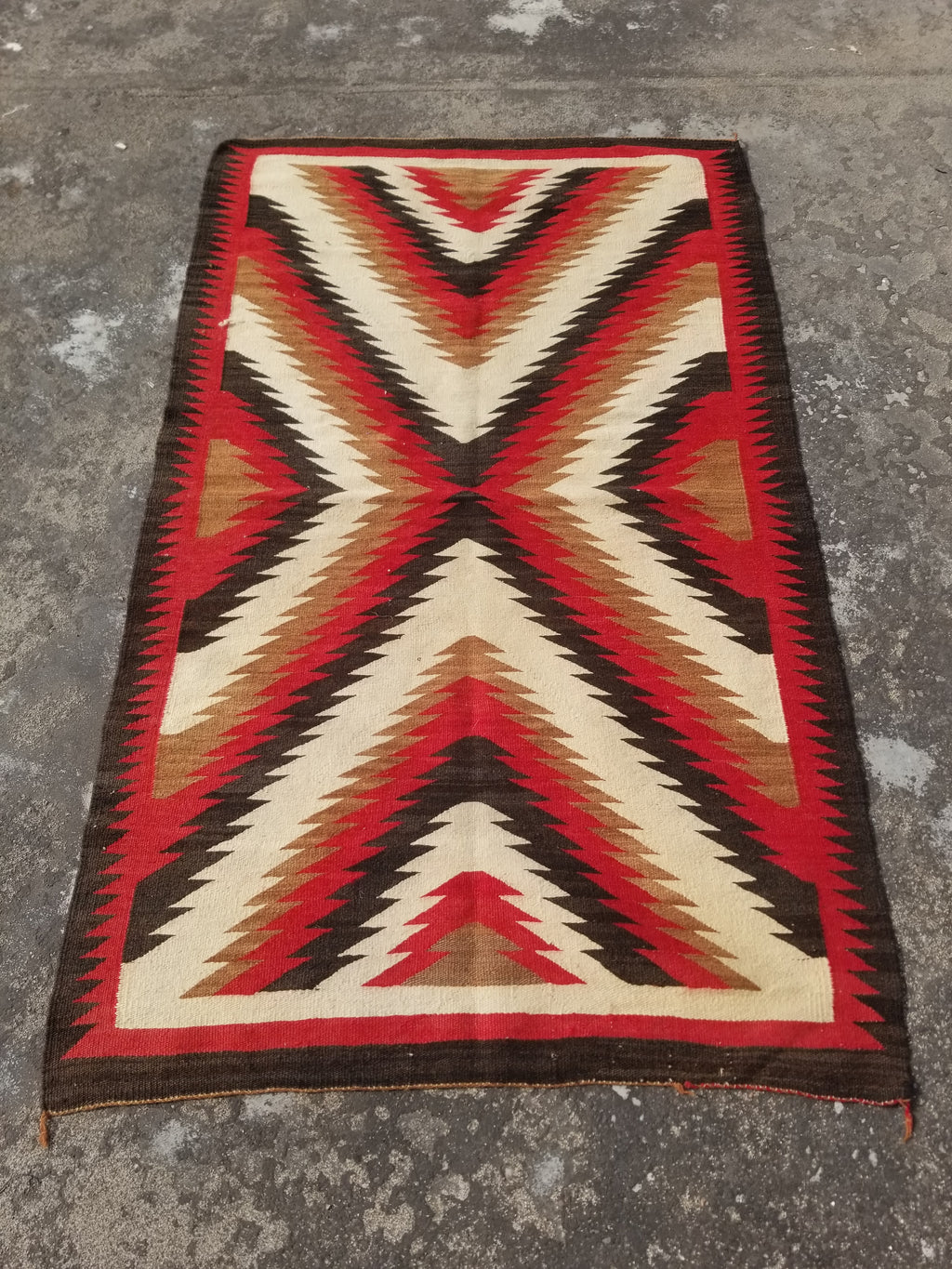 Vintage Handwoven Native American Navajo Eye Dazzler Pattern Wool Rug 149x89cm