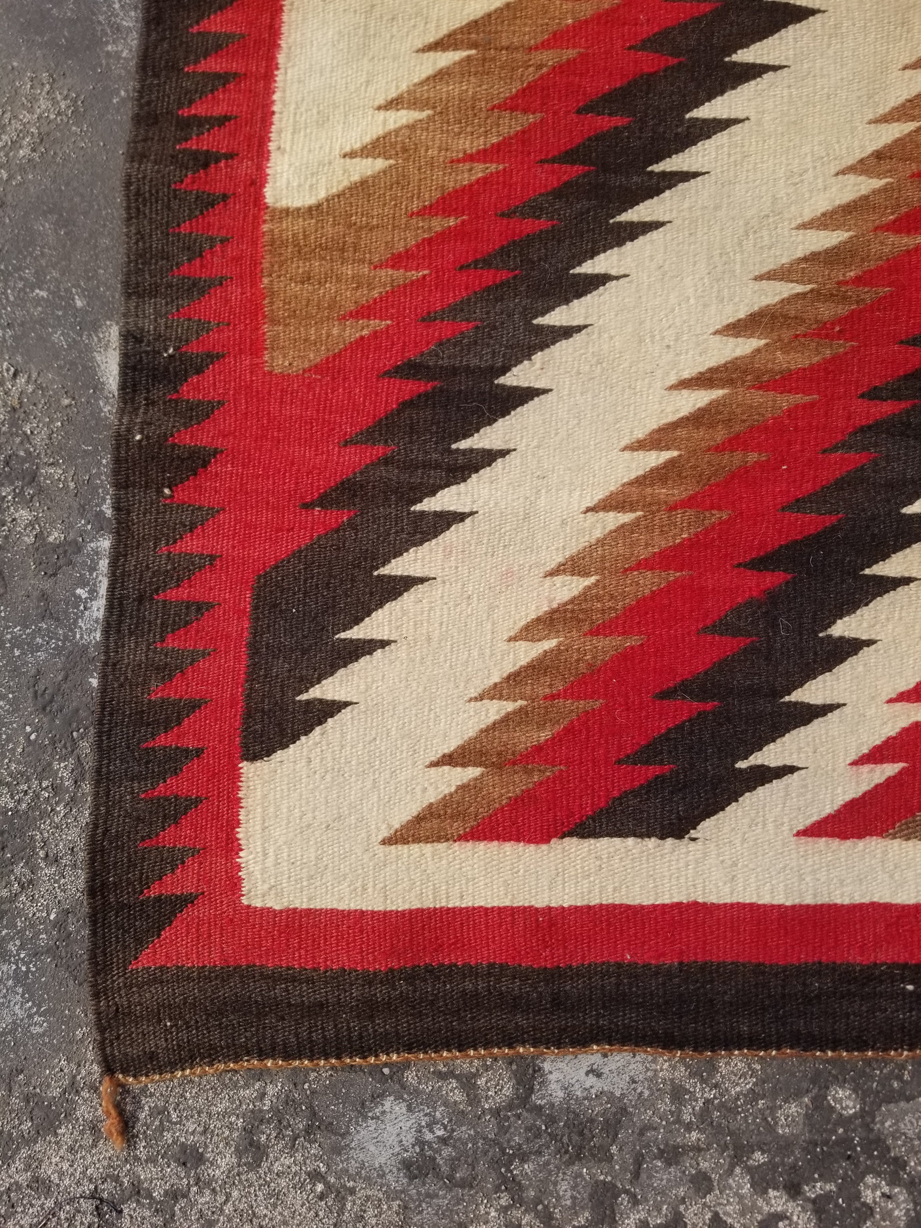Vintage Handwoven Native American Navajo Eye Dazzler Pattern Wool Rug 149x89cm