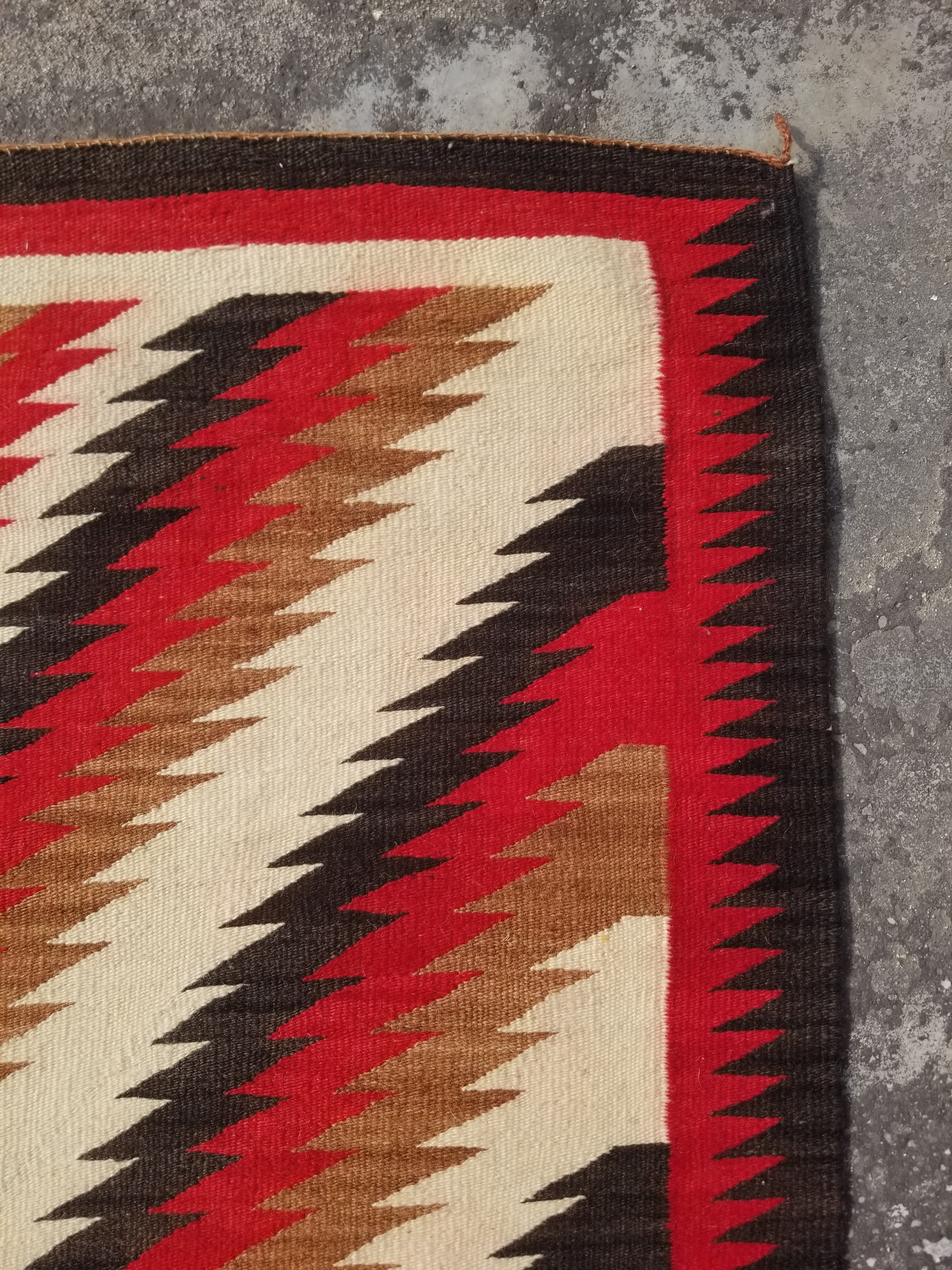 Vintage Handwoven Native American Navajo Eye Dazzler Pattern Wool Rug 149x89cm