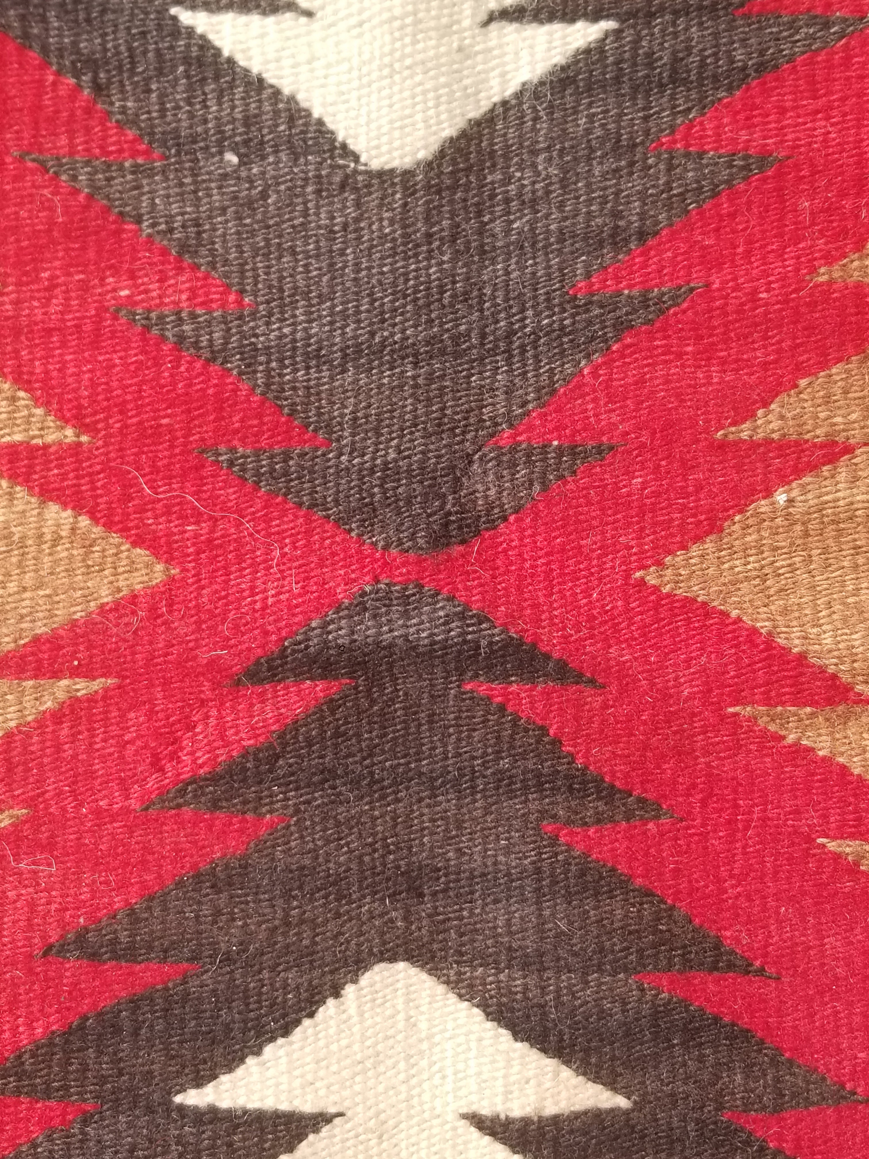 Vintage Handwoven Native American Navajo Eye Dazzler Pattern Wool Rug 149x89cm