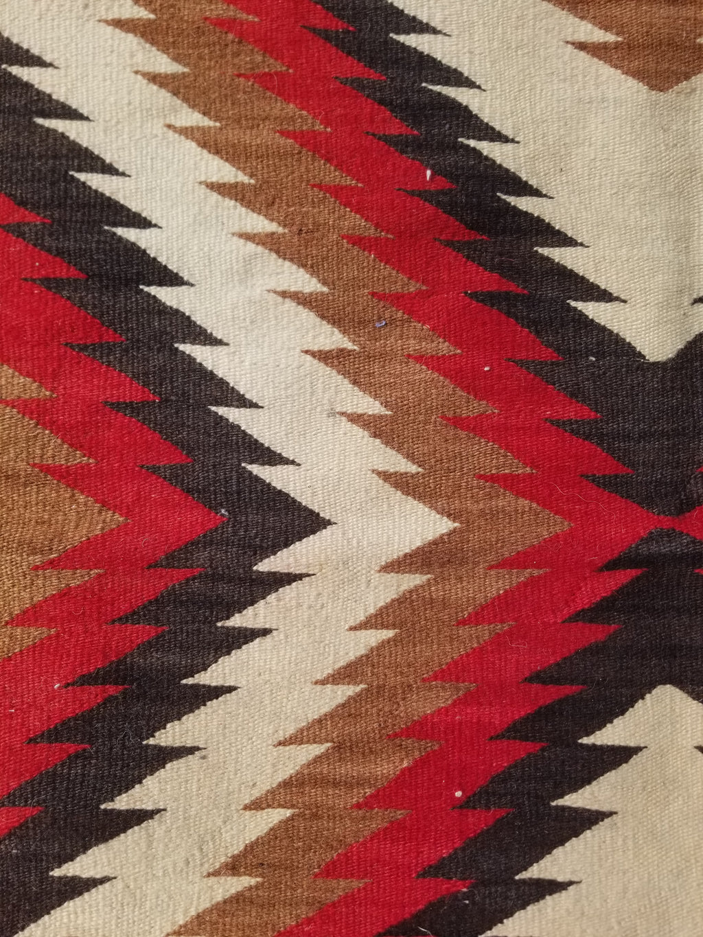 Vintage Handwoven Native American Navajo Eye Dazzler Pattern Wool Rug 149x89cm