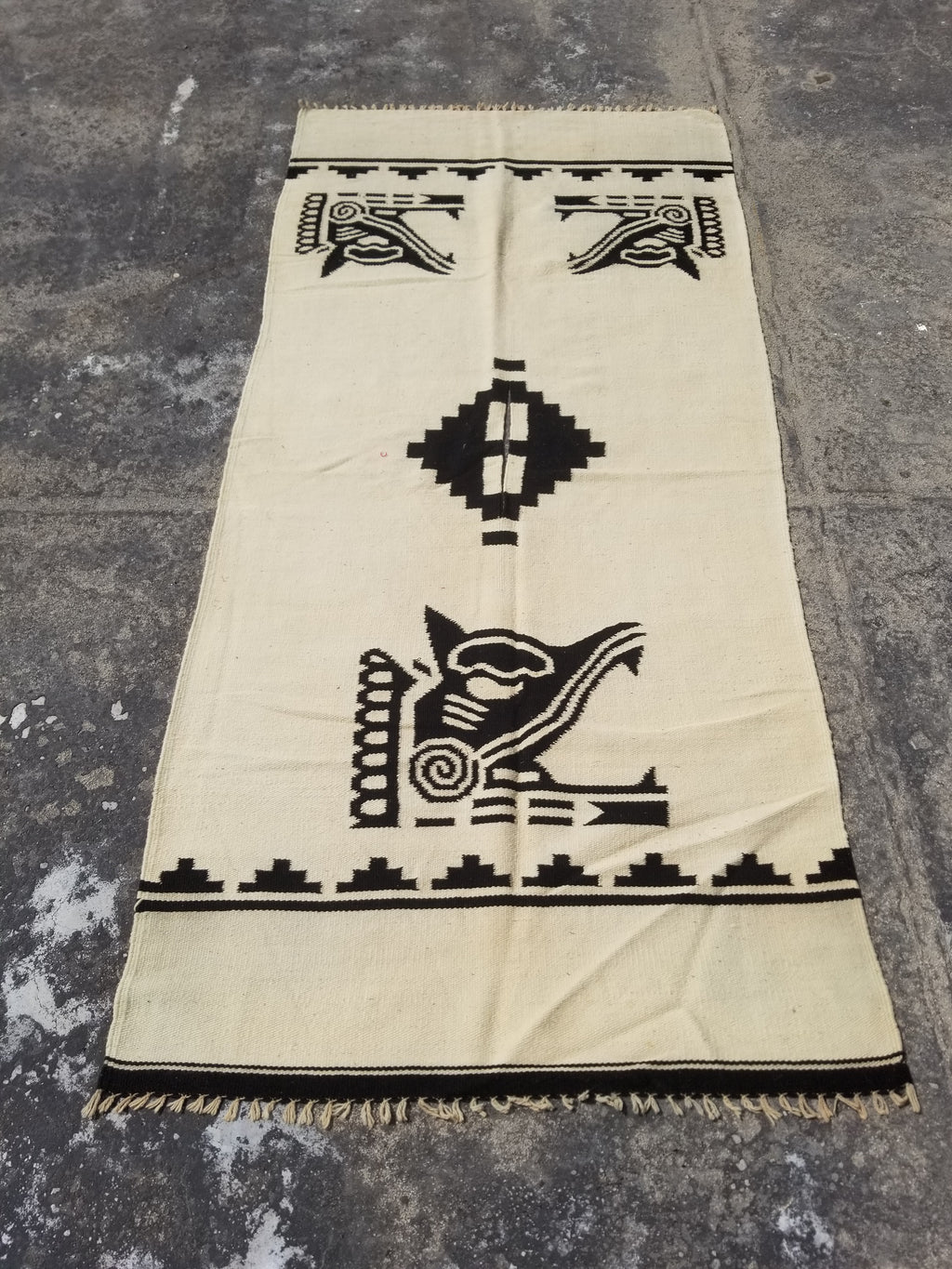 Vintage Tradiitonal Handwoven Mexican Zapotec Wool Beige & Black Kilim 189x88cm
