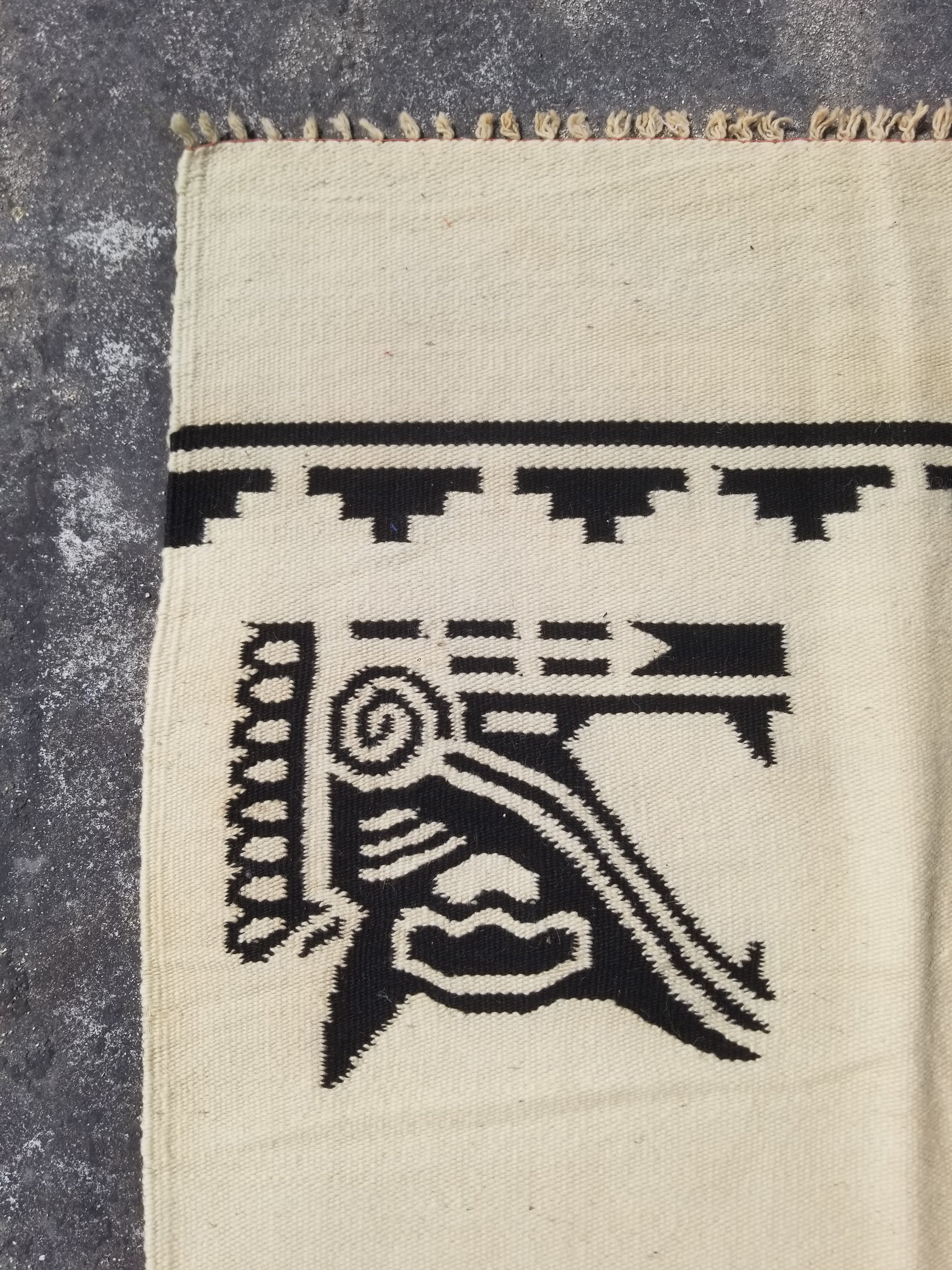 Vintage Tradiitonal Handwoven Mexican Zapotec Wool Beige & Black Kilim 189x88cm
