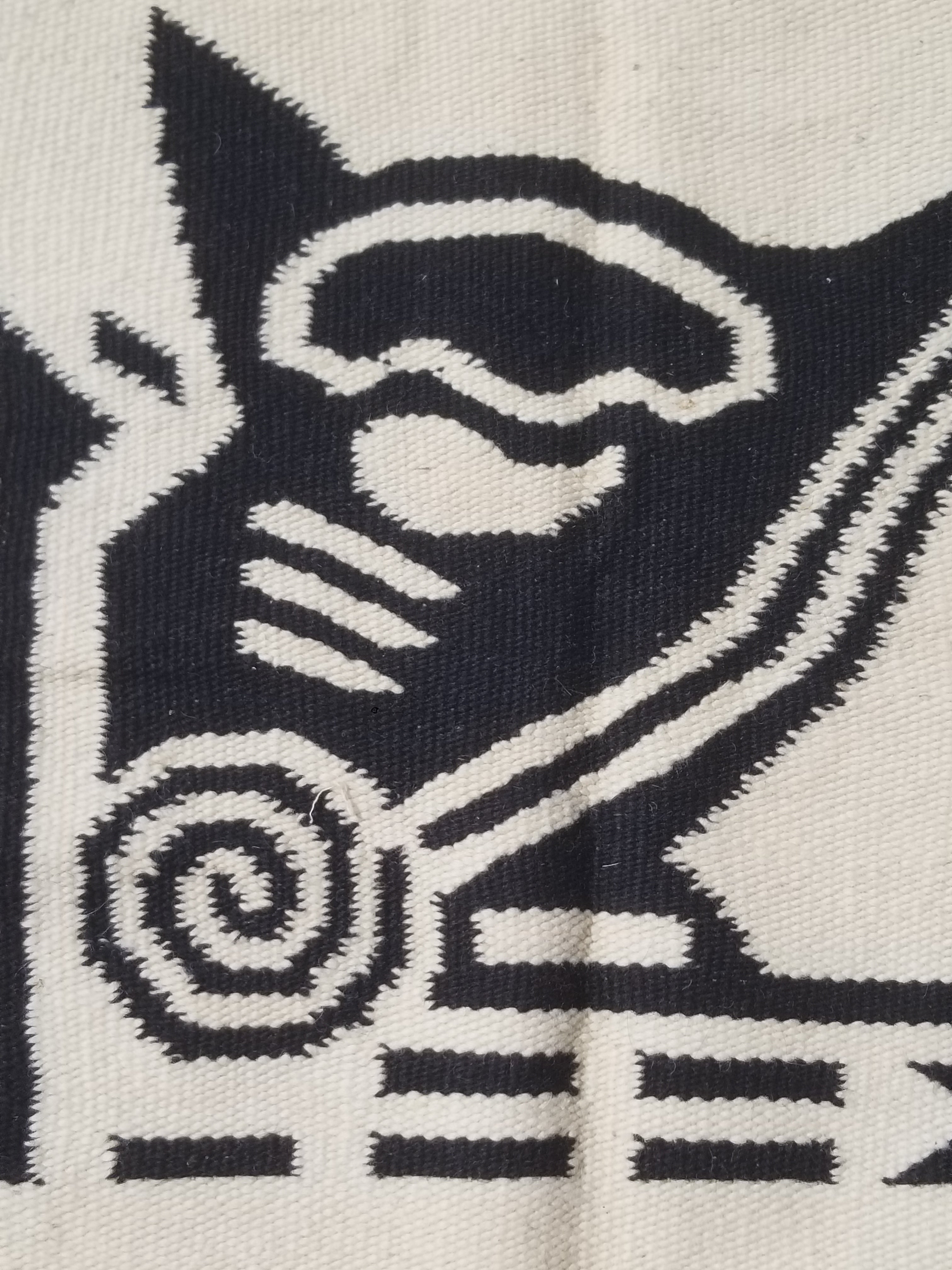 Vintage Tradiitonal Handwoven Mexican Zapotec Wool Beige & Black Kilim 189x88cm
