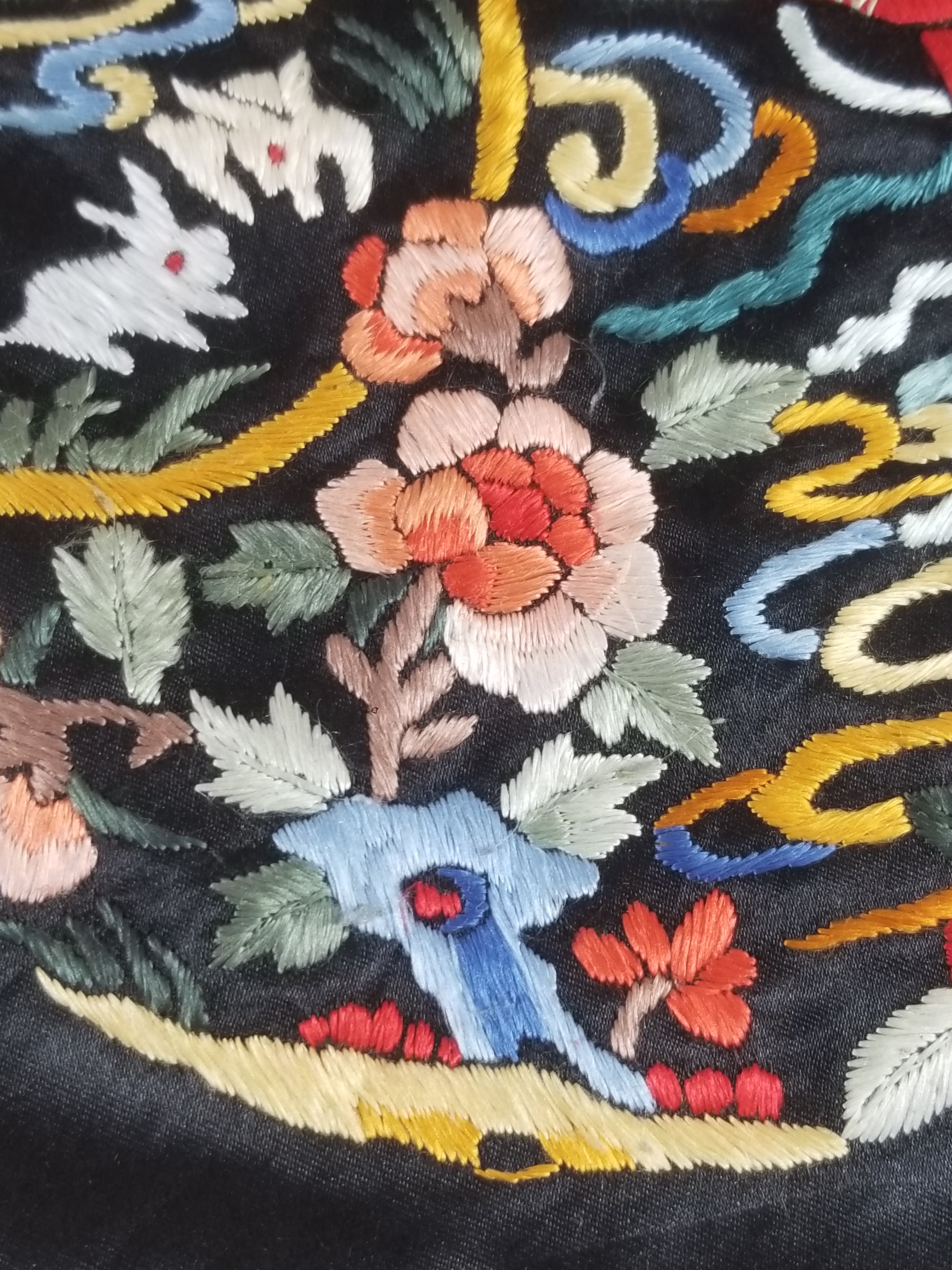 Vintage Chinese Hand Embroidered Floral & Figural Silk Jacket