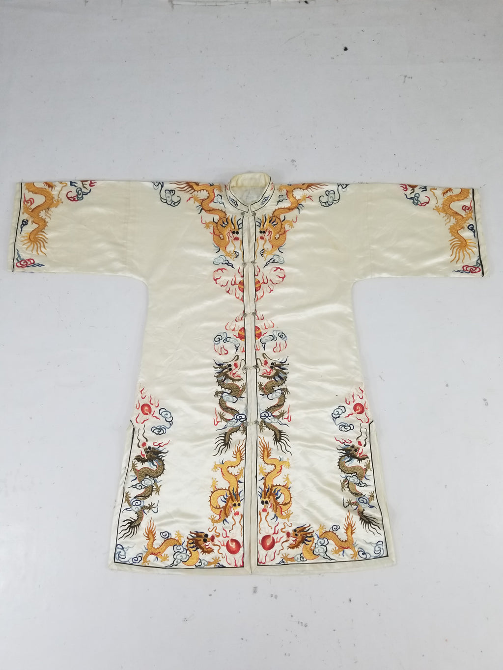 Vintage Chinese Hand Embroidered Dragon Silk Robe