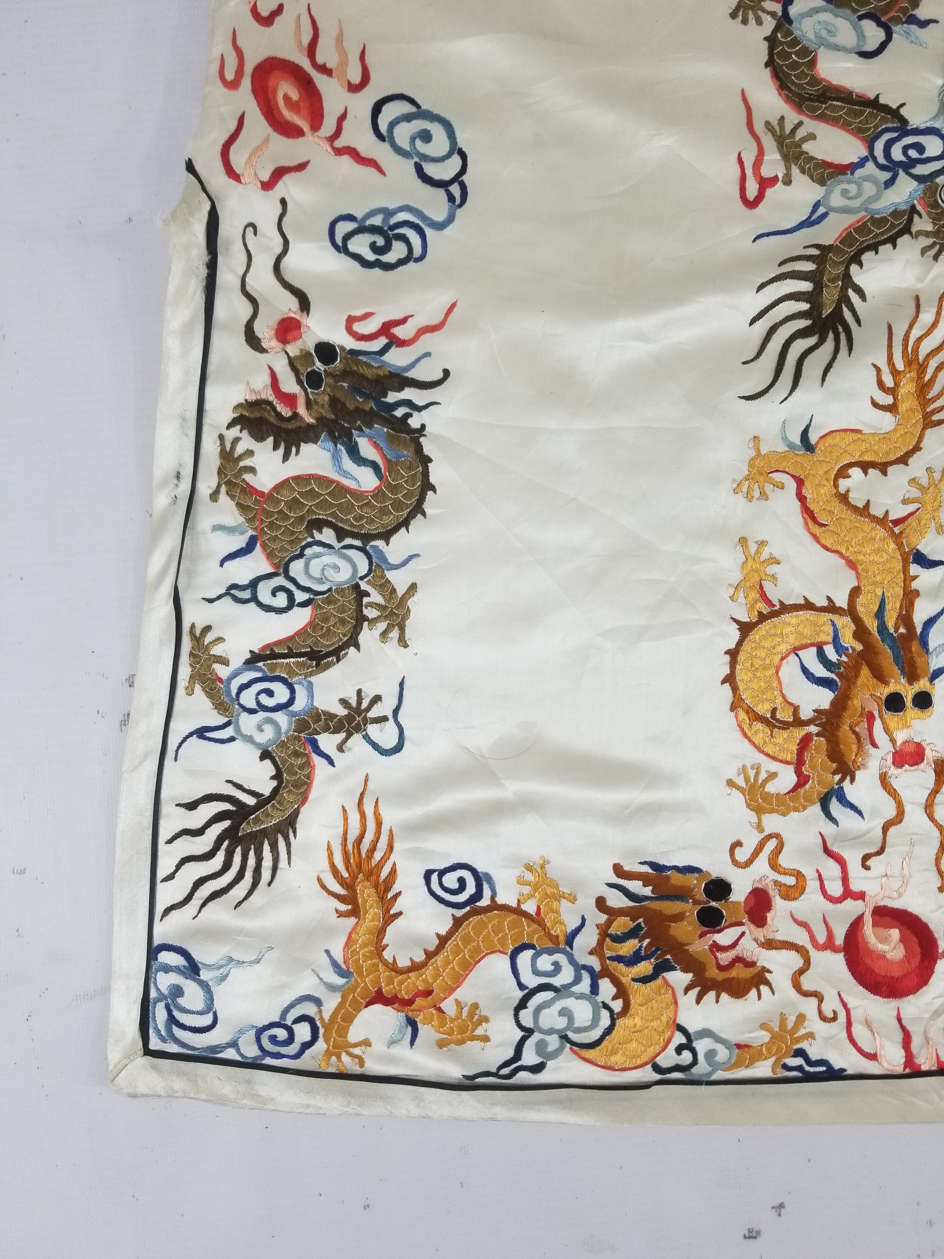 Vintage Chinese Hand Embroidered Dragon Silk Robe
