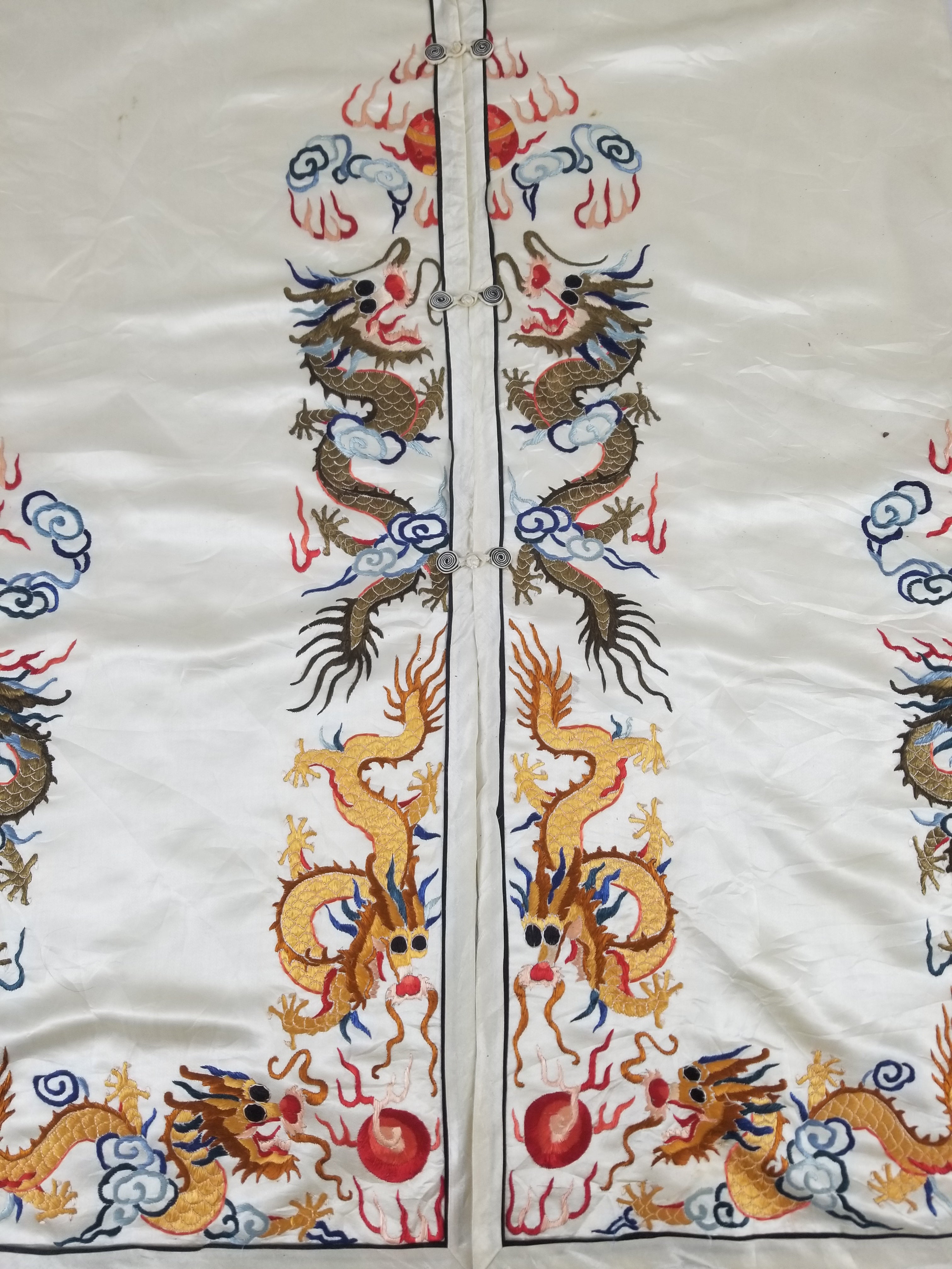 Vintage Chinese Hand Embroidered Dragon Silk Robe