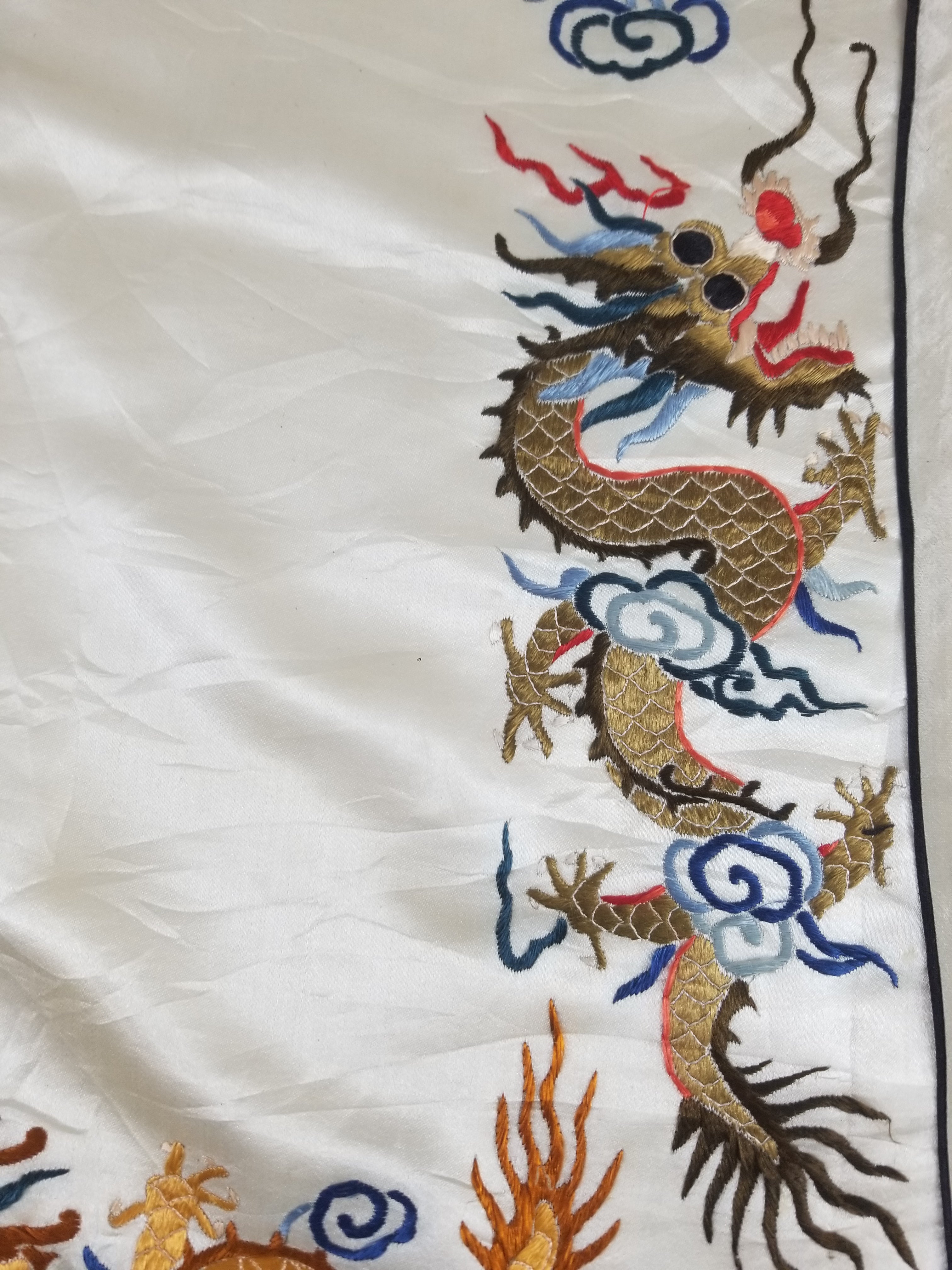 Vintage Chinese Hand Embroidered Dragon Silk Robe