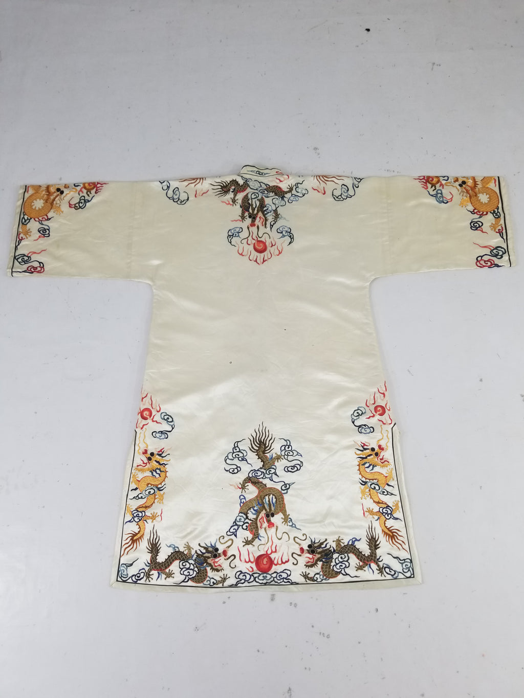 Vintage Chinese Hand Embroidered Dragon Silk Robe