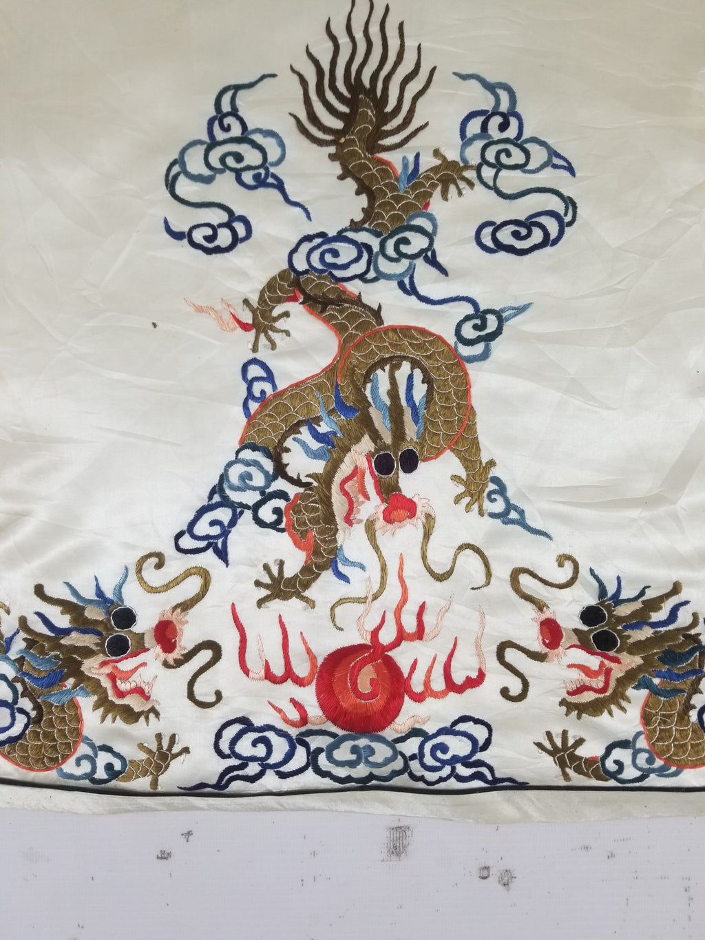 Vintage Chinese Hand Embroidered Dragon Silk Robe