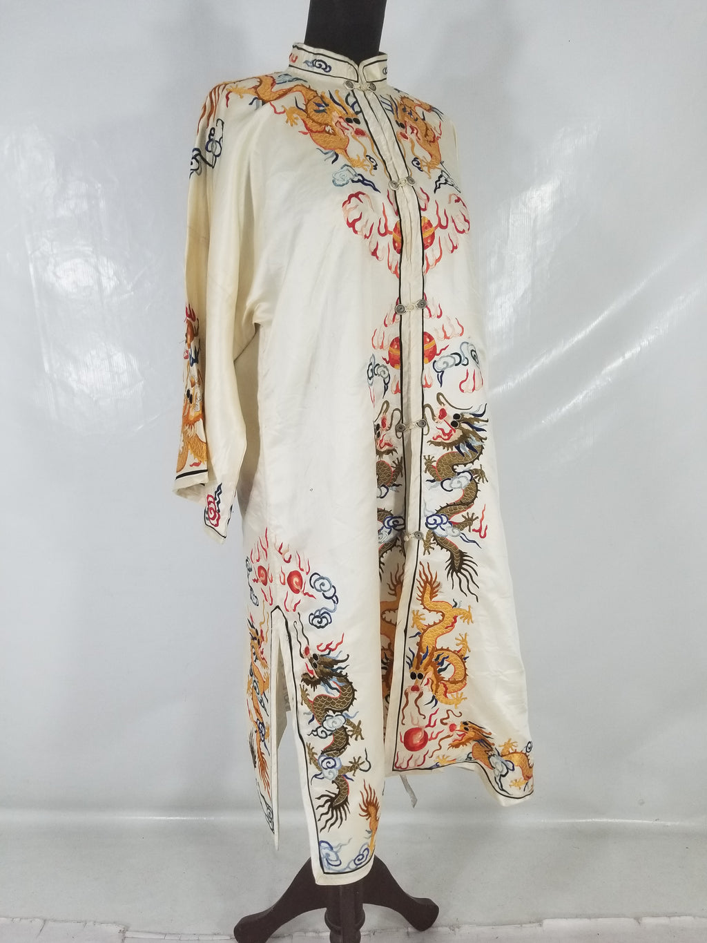 Vintage Chinese Hand Embroidered Dragon Silk Robe