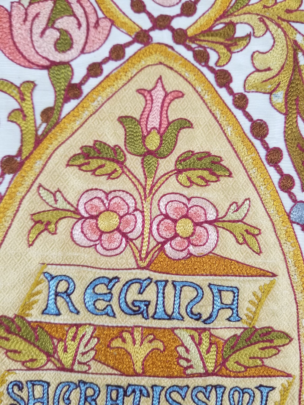 Antique 19thC French Lamb Of God Metallicwork Latin Inscription Embroidered Religious Panel 96x56cm