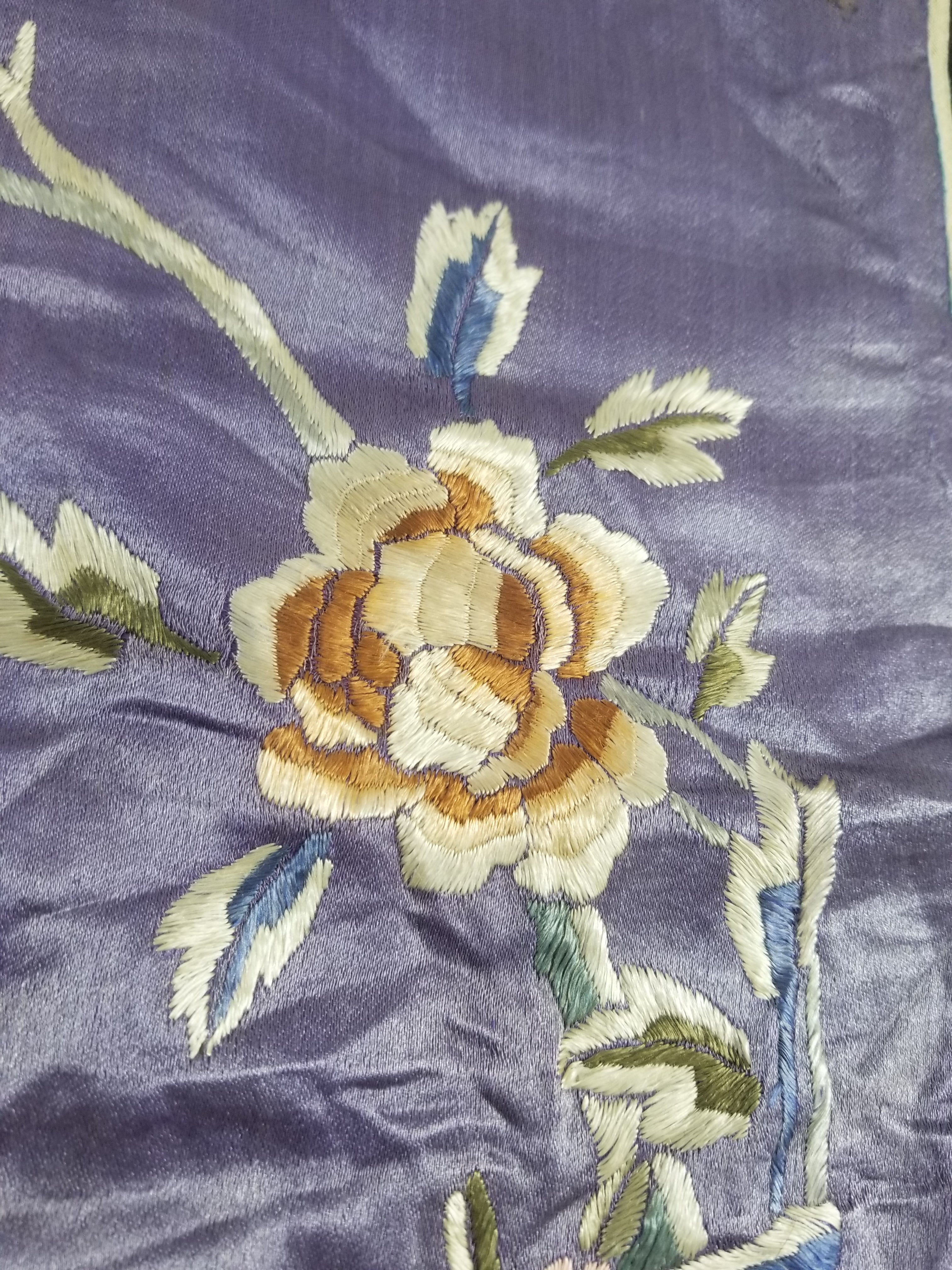Antique Chinese Hand Embroidered Figural & Floral Silk Wall Hanging Tapestry 123x42cm