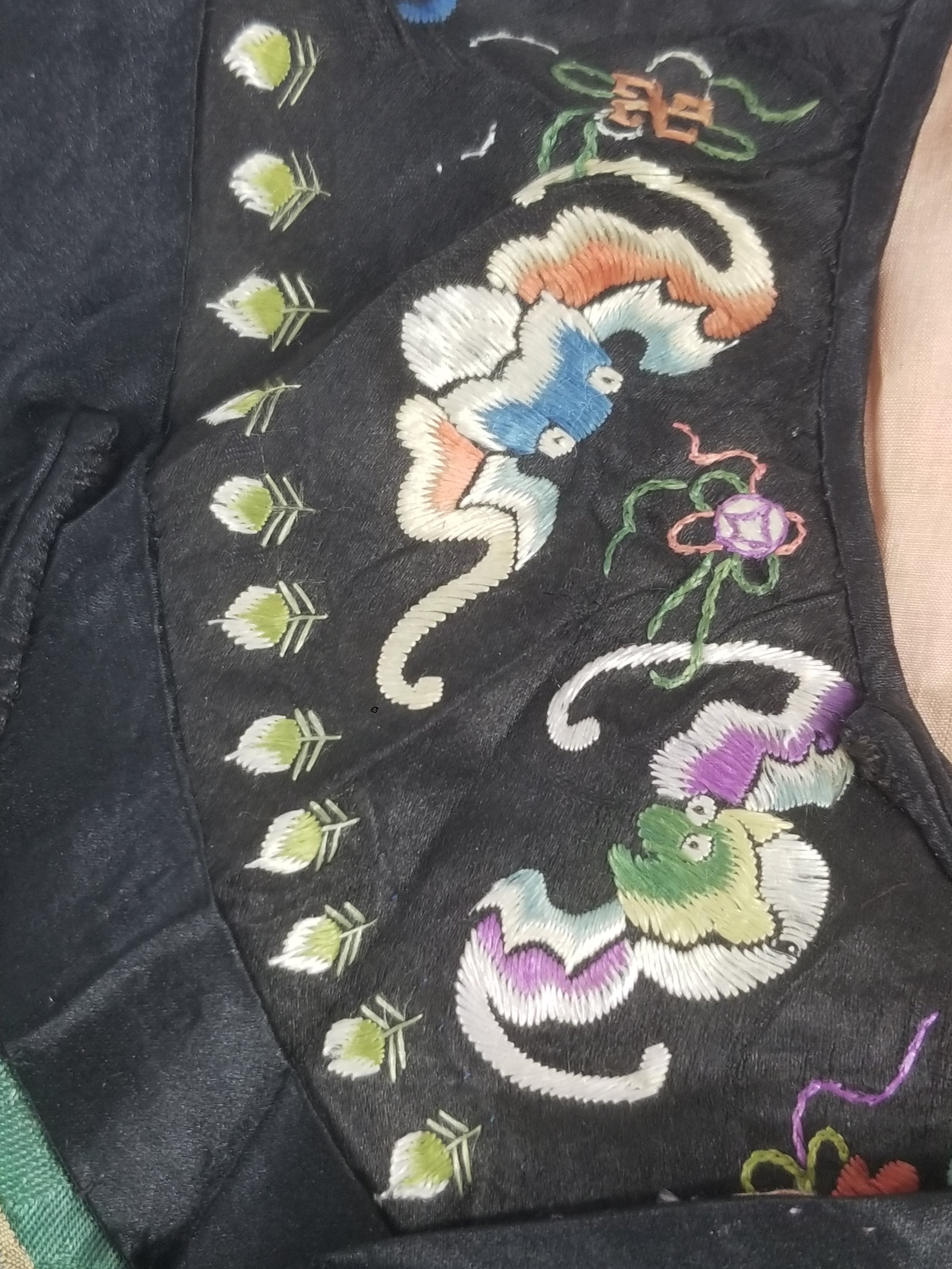 Antique Chinese Silk Brocade Auspicious Symbols Embroidered Silk Robe