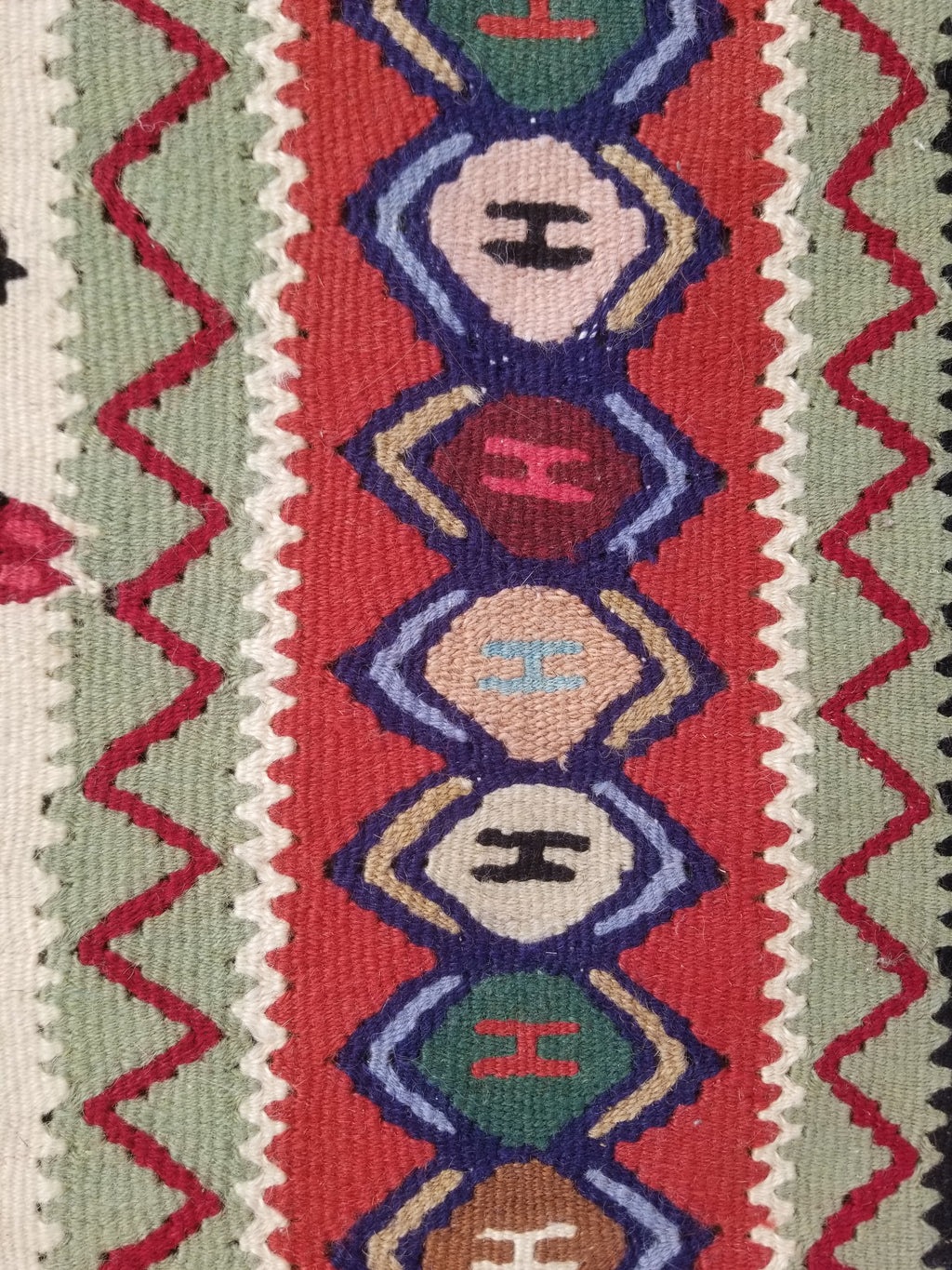 Vintage Traditional Handwoven Pictorial Birds & Floral Wool Kilim 224x134cm