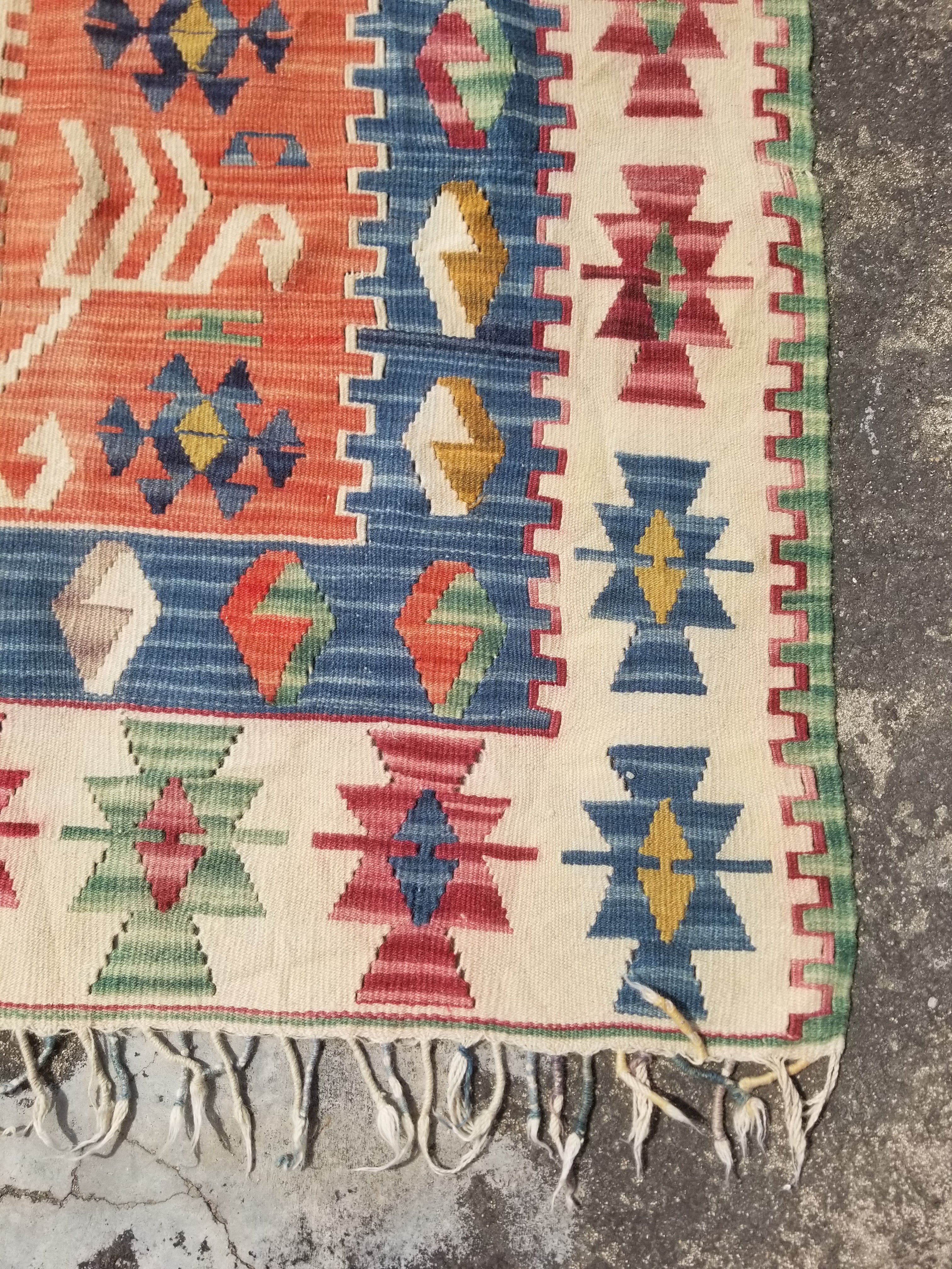 Vintage Traditonal Handwoven Turkish Anatolian Wool Multicolor Kilim 176x111cm