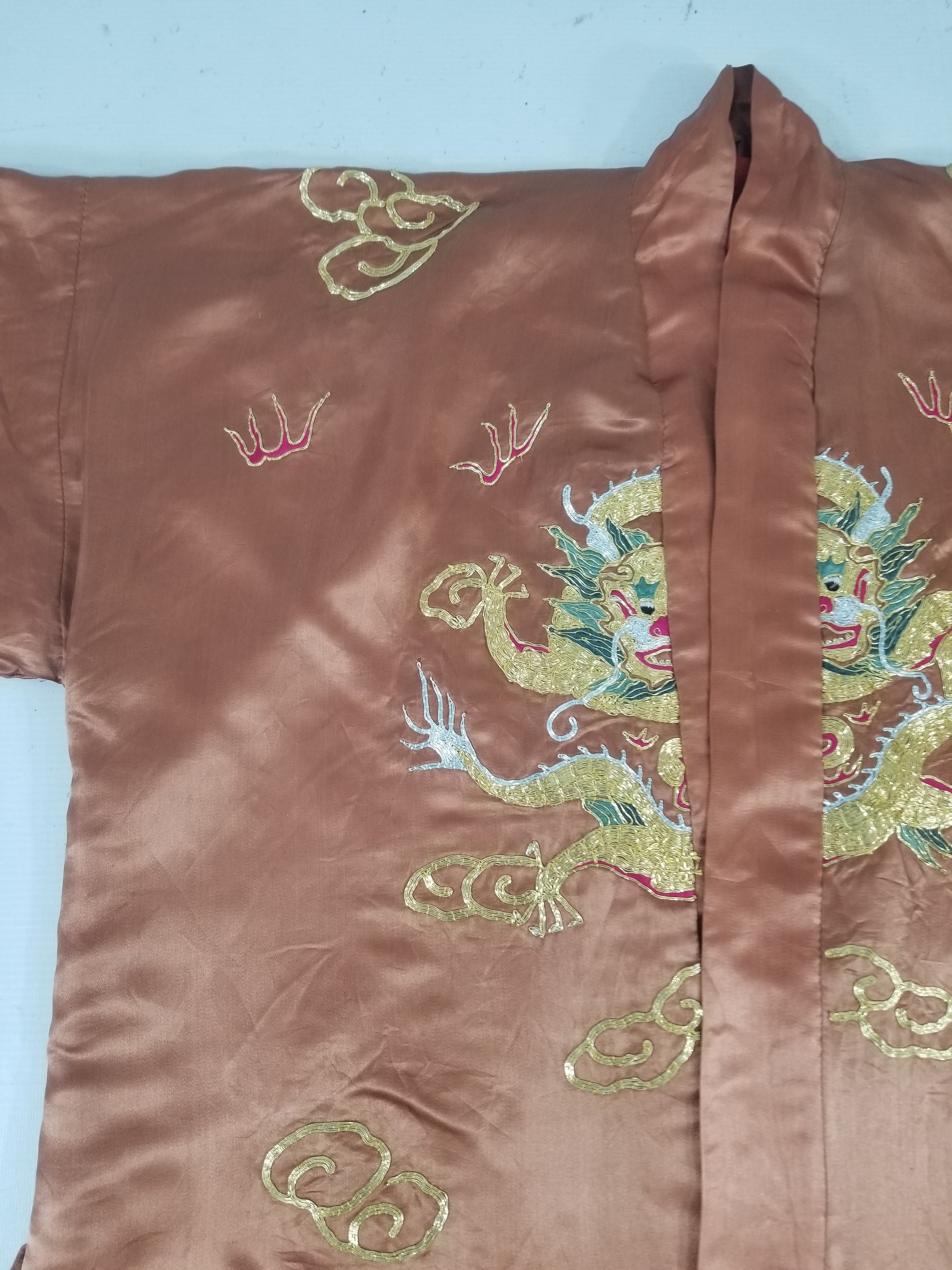Vintage Chinese Gold Metallic Embroidered Imperial Dragon Silk Kimono Robe