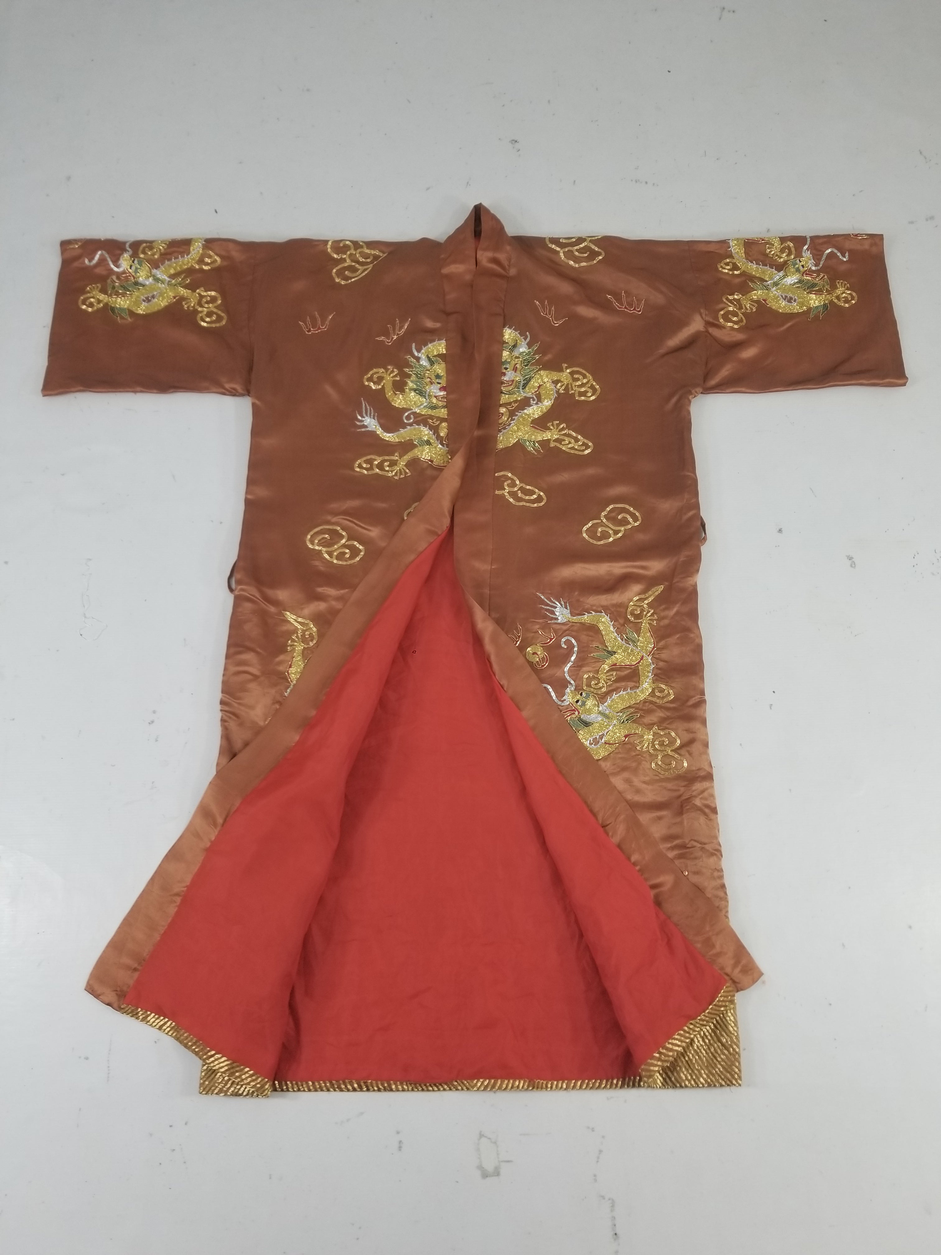 Vintage Chinese Gold Metallic Embroidered Imperial Dragon Silk Kimono Robe