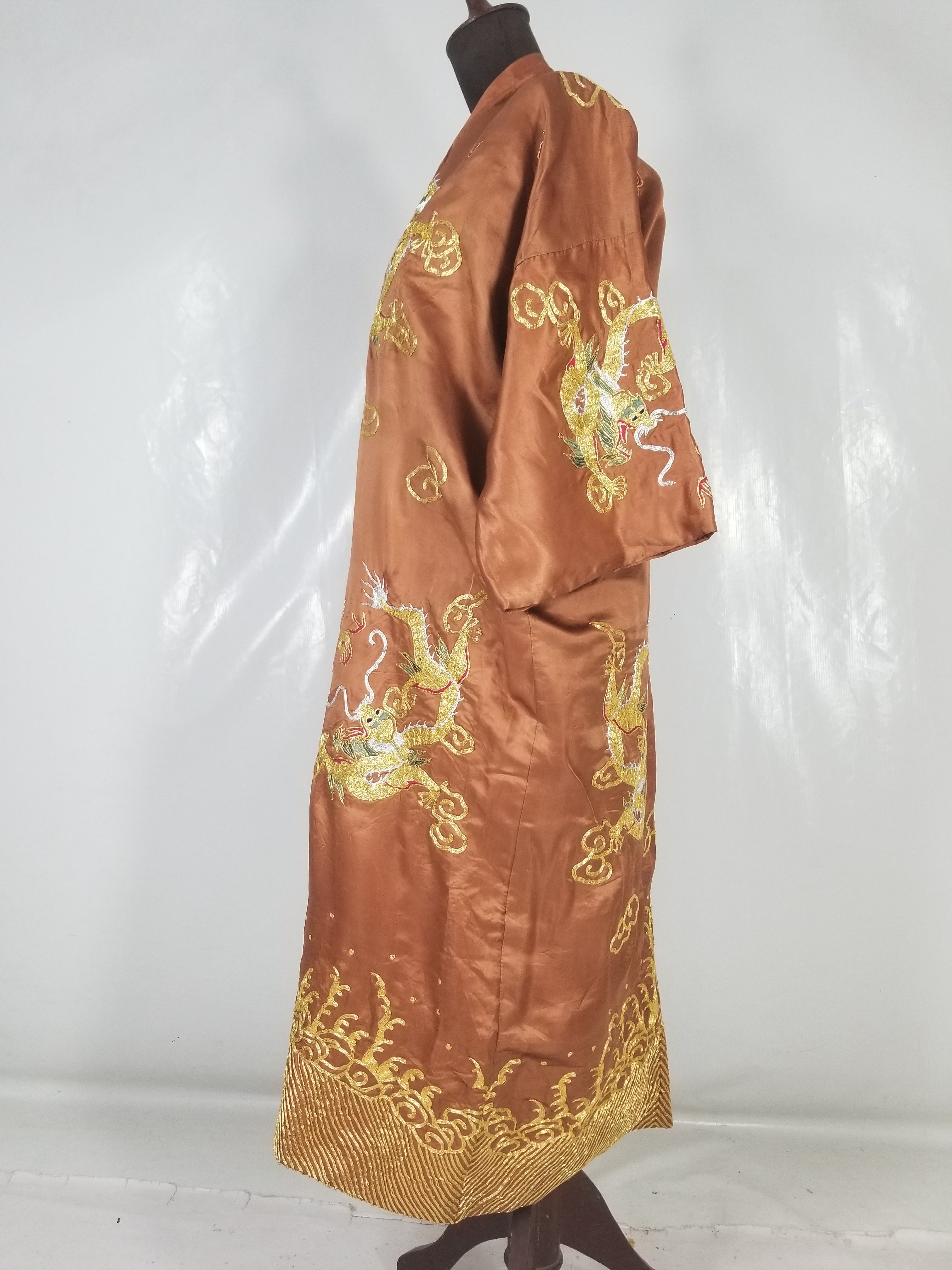 Vintage Chinese Gold Metallic Embroidered Imperial Dragon Silk Kimono Robe