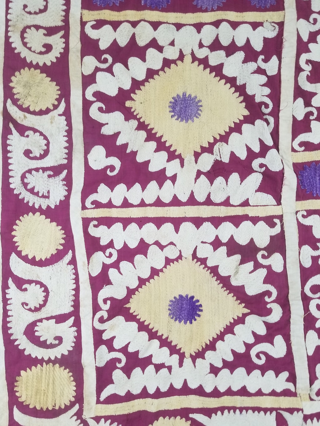 Antique Uzbek Suzani Folk Art Silk Hand Embroidered Wall Hanging 146x118cm