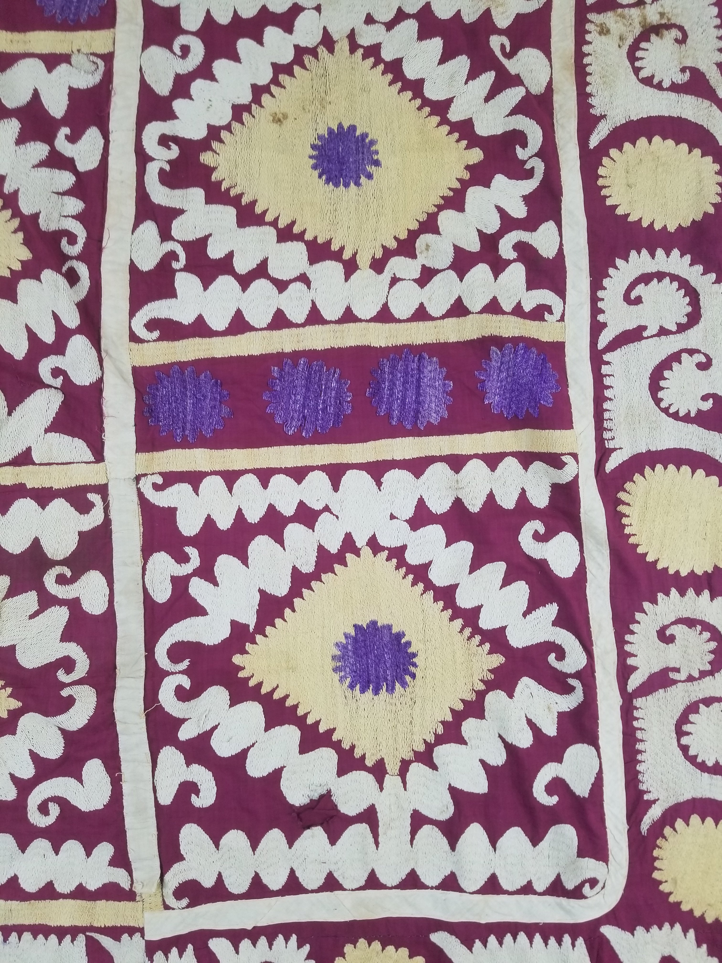 Antique Uzbek Suzani Folk Art Silk Hand Embroidered Wall Hanging 146x118cm