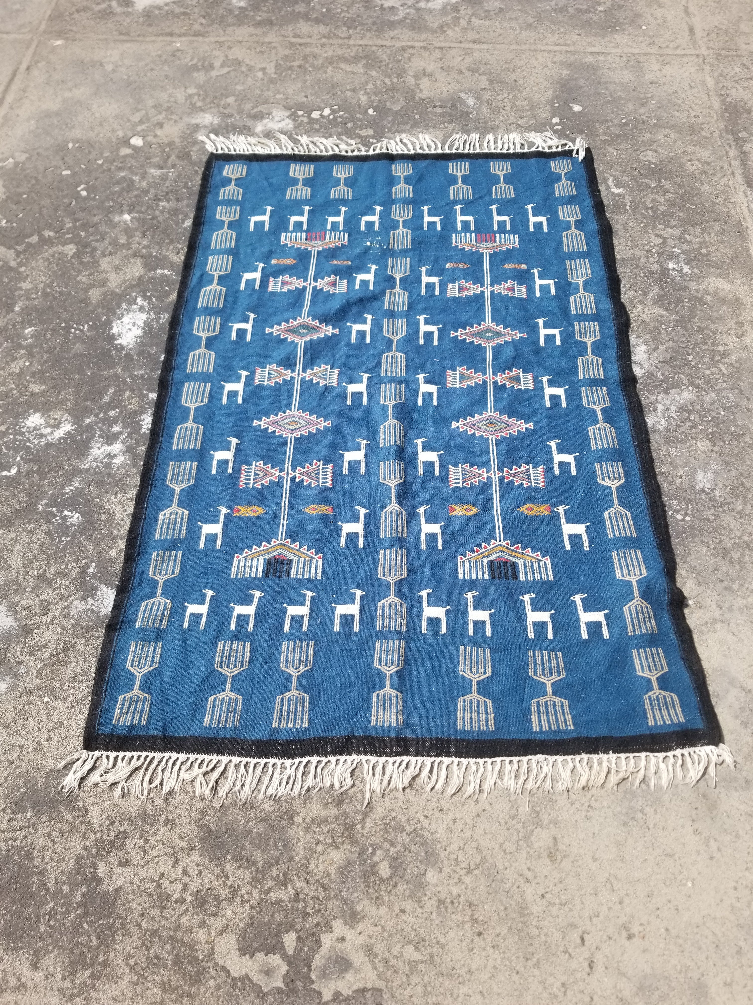 Vintage Traditional Handwoven Moroccan Wool Multicolor Kilim 170x112cm