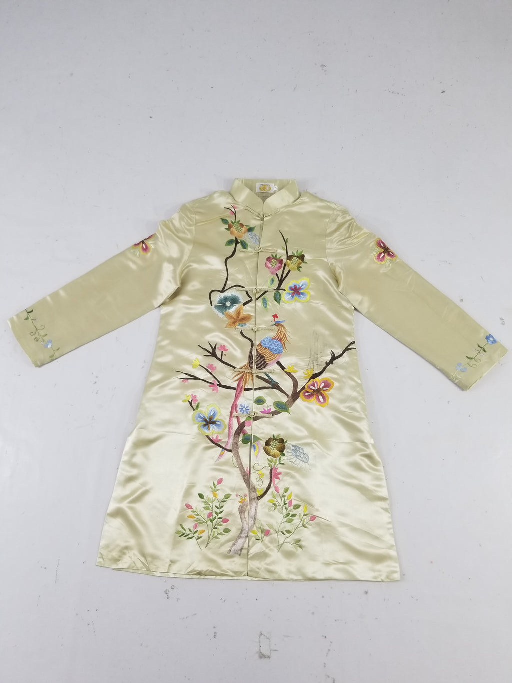 Antique Traditional Chinese Hand Embroidered Floral & Phoenix Motif Silk Coat