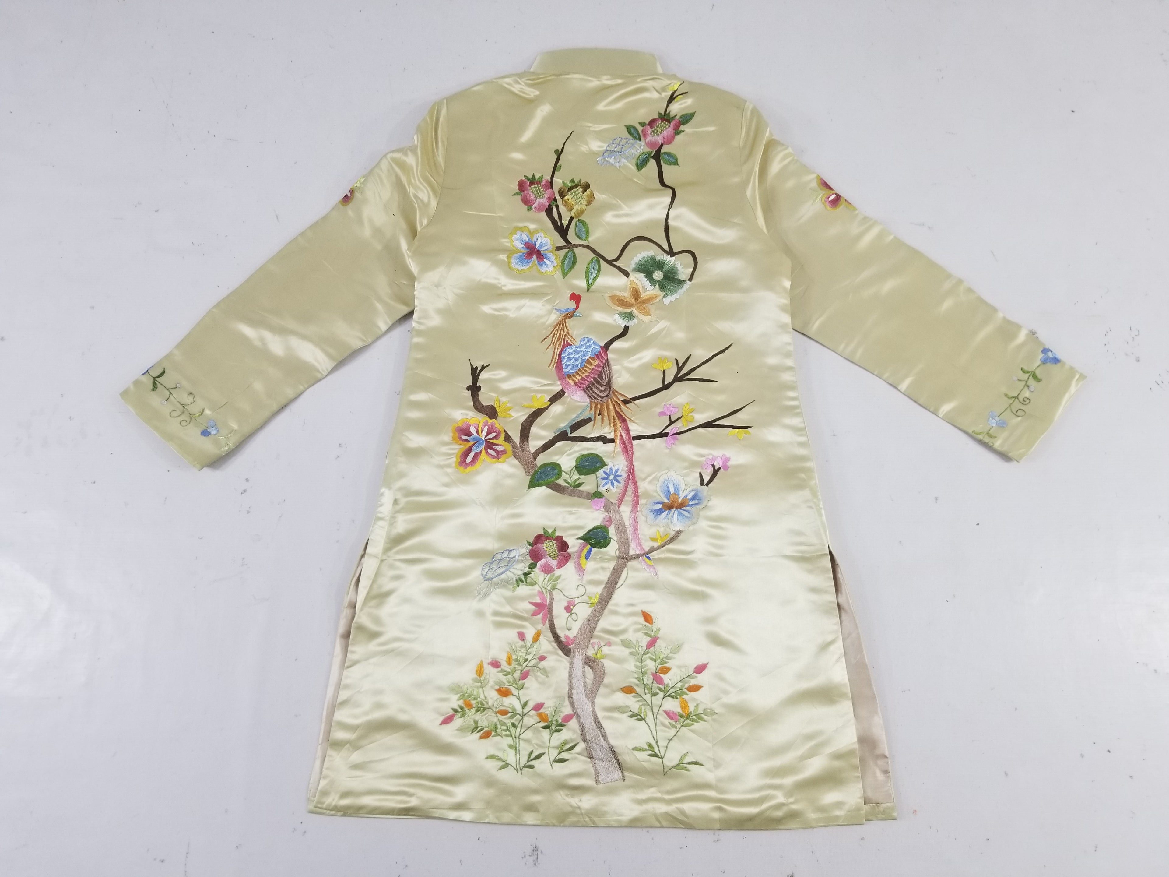 Antique Traditional Chinese Hand Embroidered Floral & Phoenix Motif Silk Coat