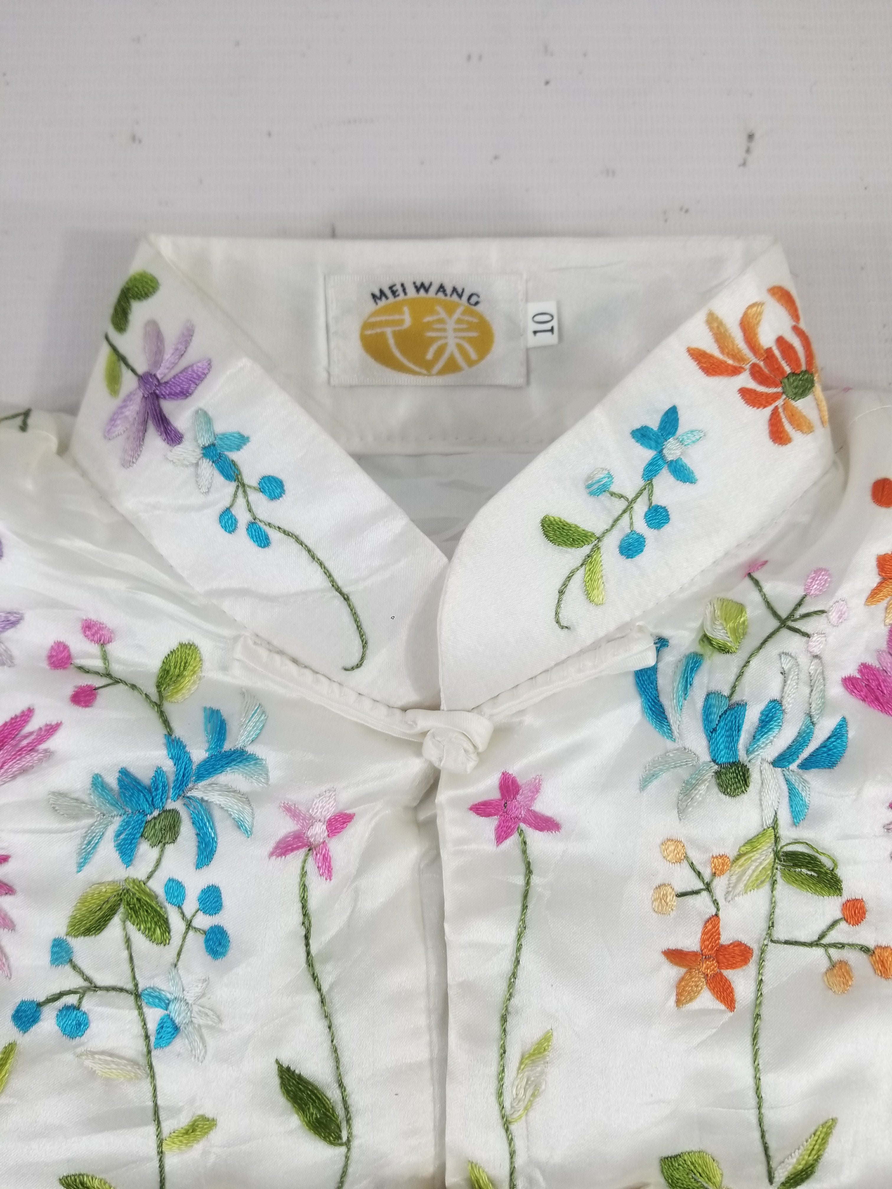 Antique Chinese Hand Embroidered Floral & Exotic Bird Mandarin Collar Silk Coat