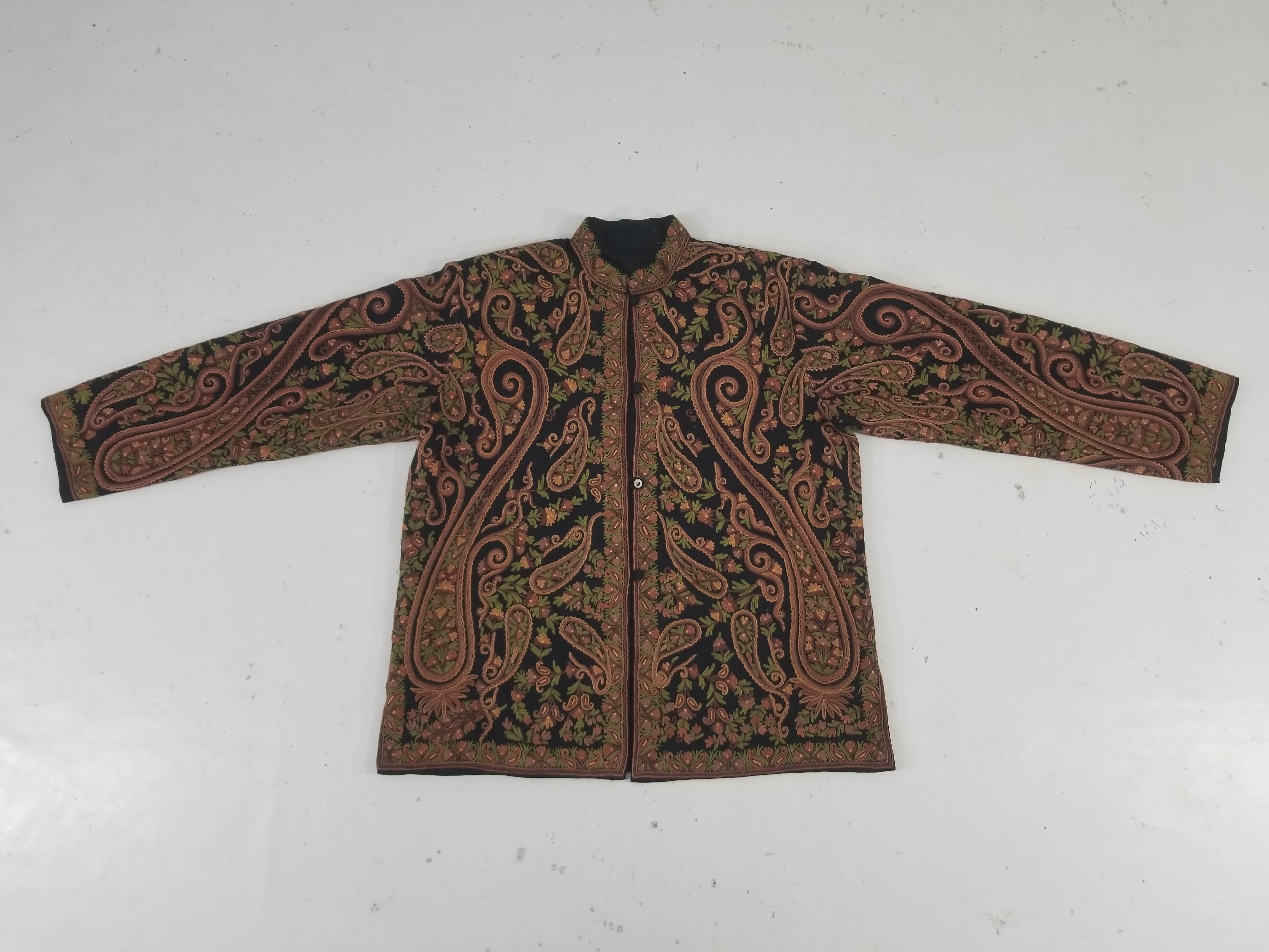 Vintage Traditional Kashmiri Crewel Embroidered Paisley Wool Jacket