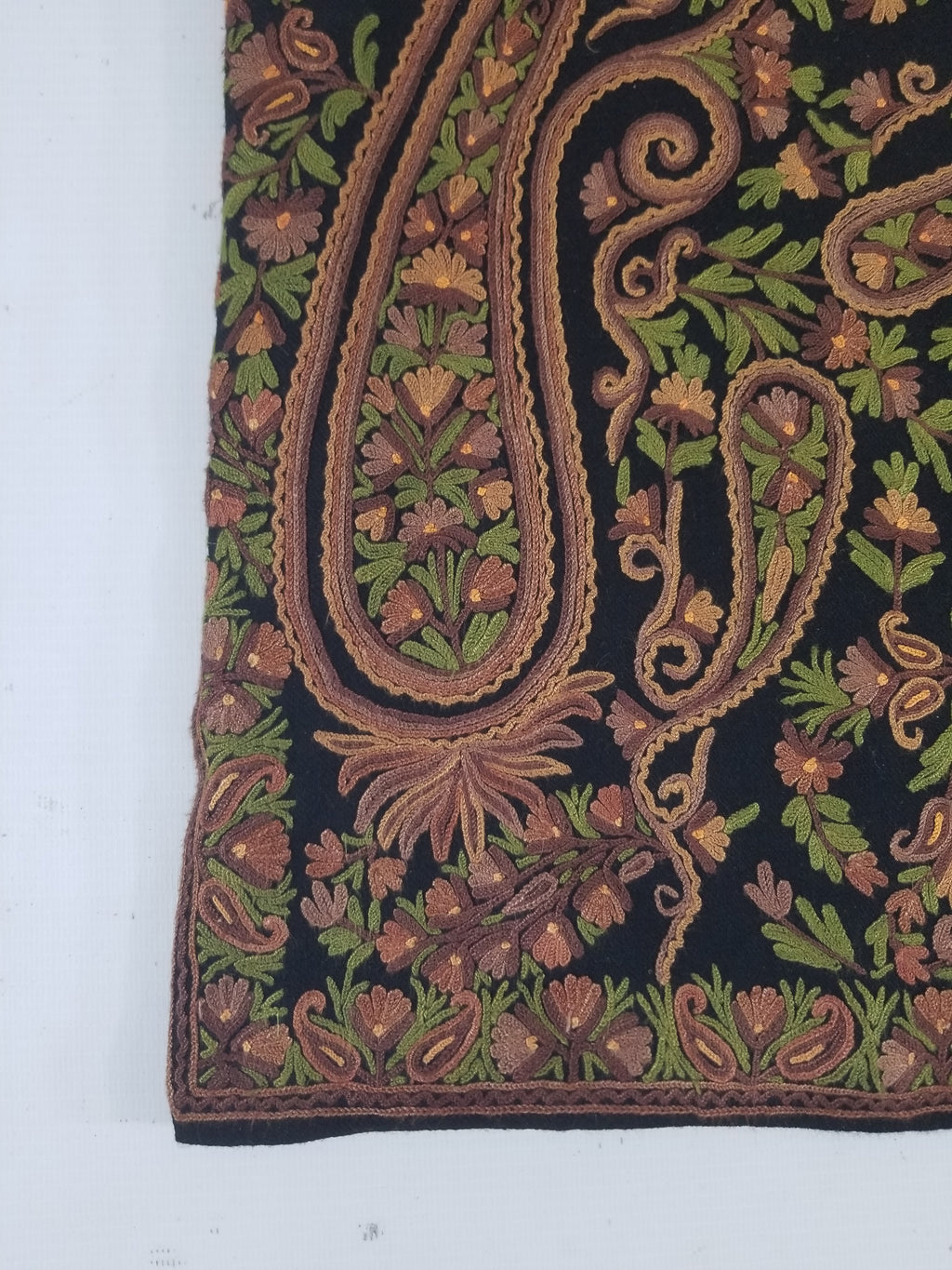 Vintage Traditional Kashmiri Crewel Embroidered Paisley Wool Jacket
