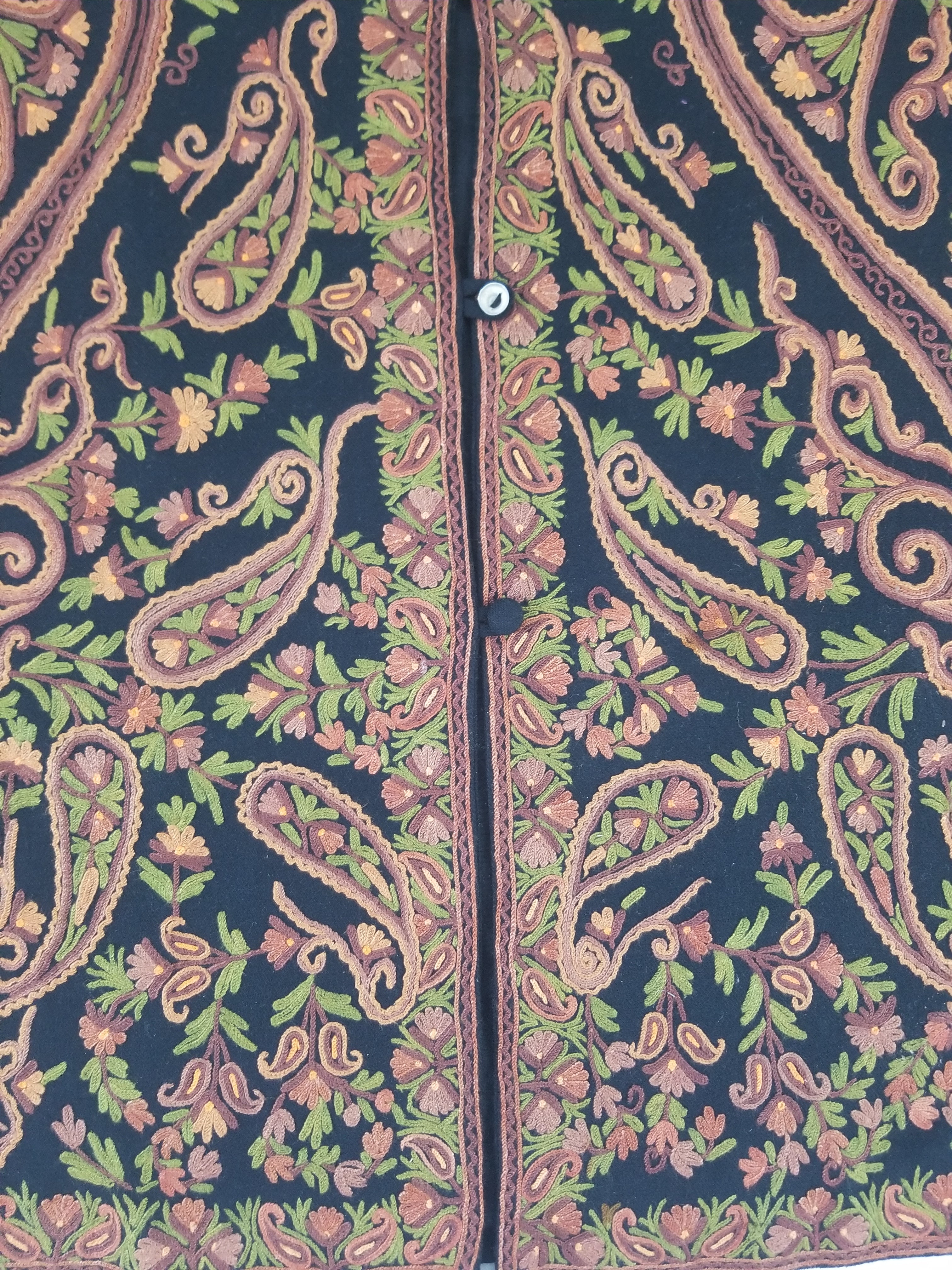 Vintage Traditional Kashmiri Crewel Embroidered Paisley Wool Jacket