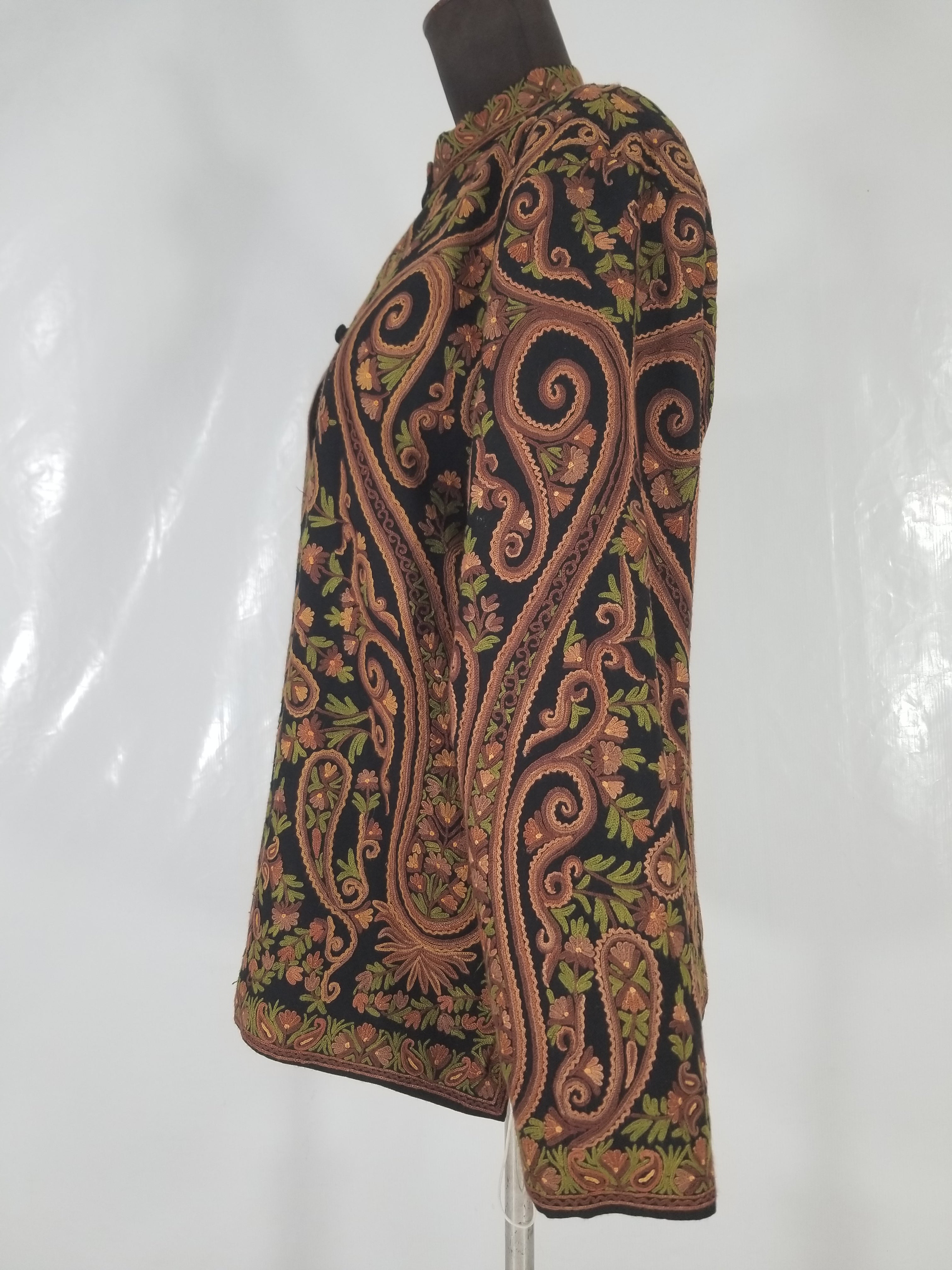 Vintage Traditional Kashmiri Crewel Embroidered Paisley Wool Jacket