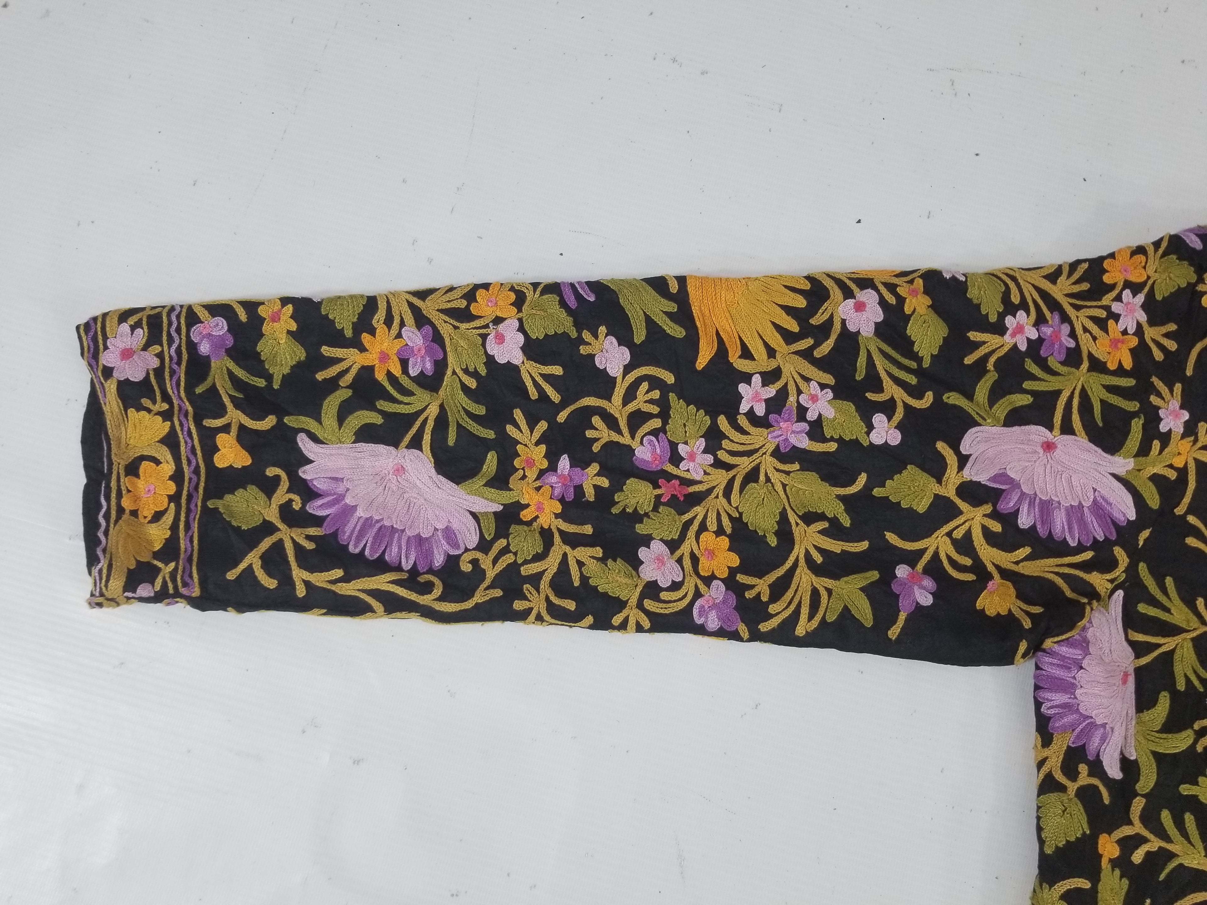 Vintage Traditional Kashmiri Crewel Embroidered Floral Wool Coat