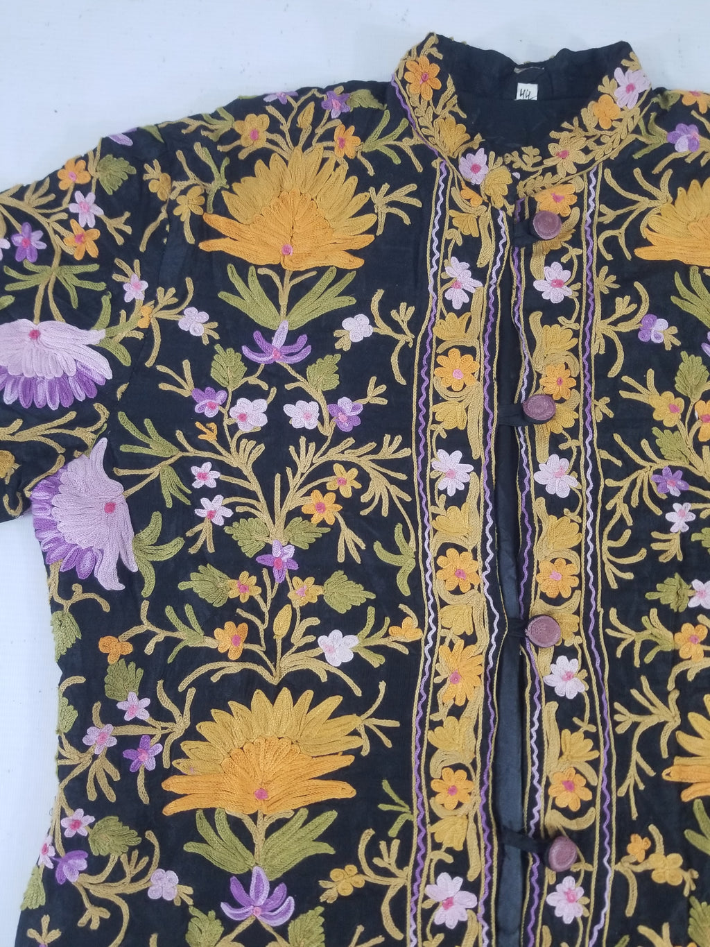 Vintage Traditional Kashmiri Crewel Embroidered Floral Wool Coat