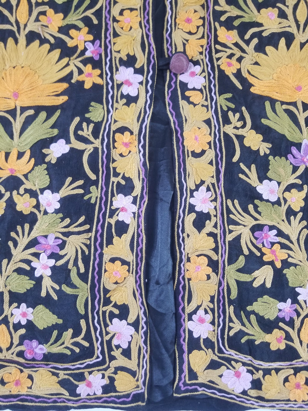 Vintage Traditional Kashmiri Crewel Embroidered Floral Wool Coat