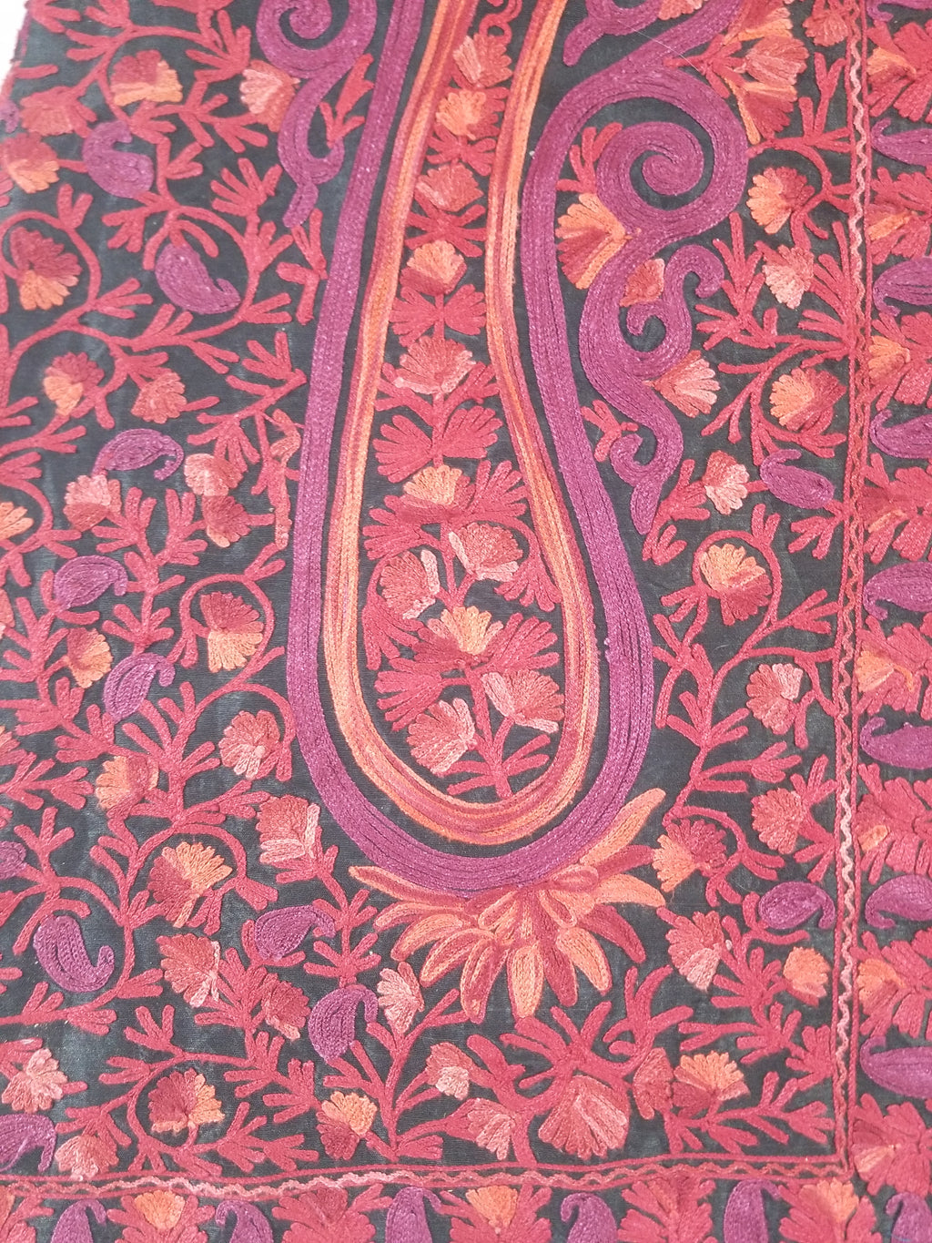Vintage Traditional Kashmiri Crewel Embroidered Paisley Wool Coat