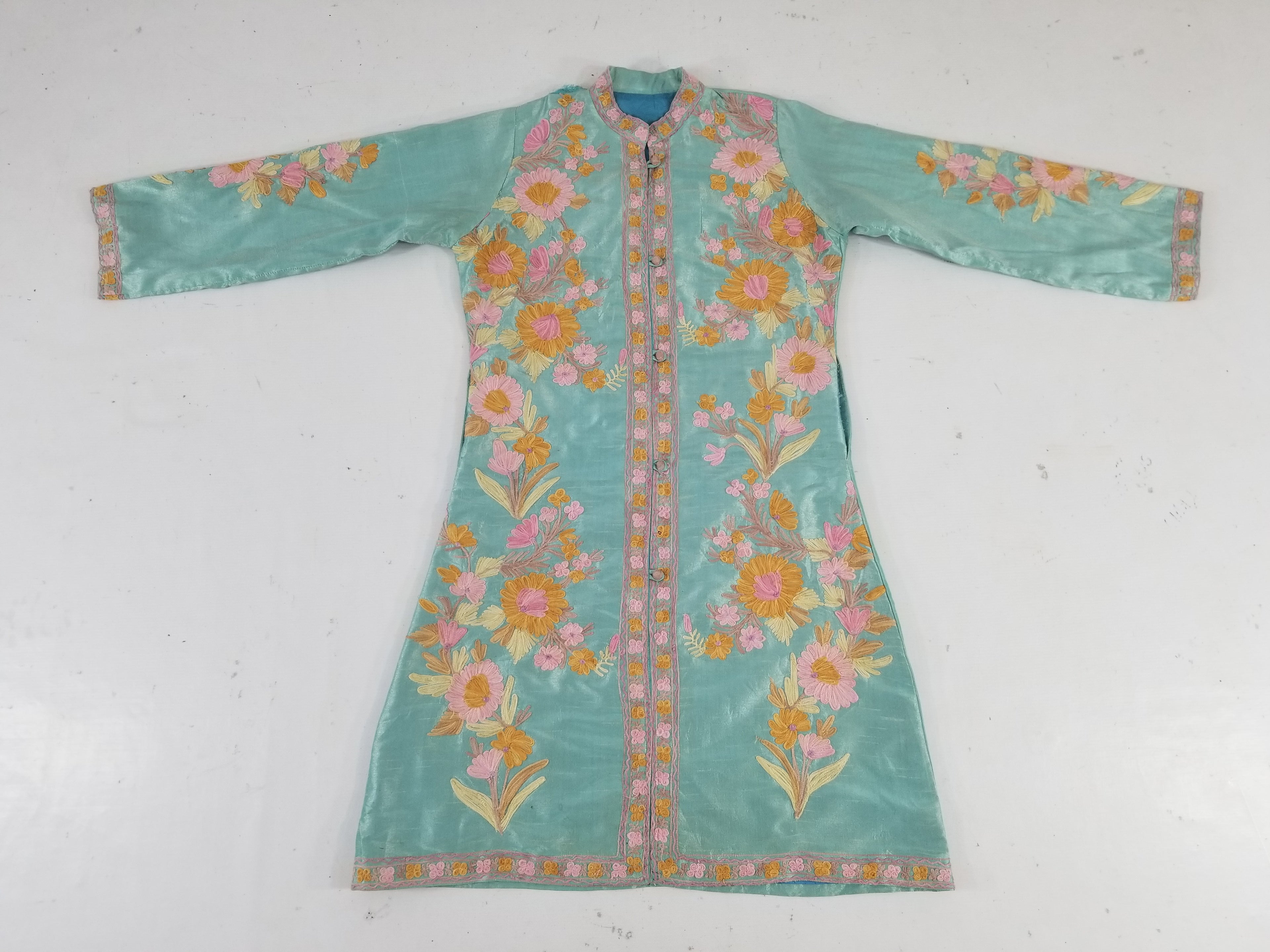 Vintage Traditional Kashmiri Crewel Embroidered Floral Silk Coat