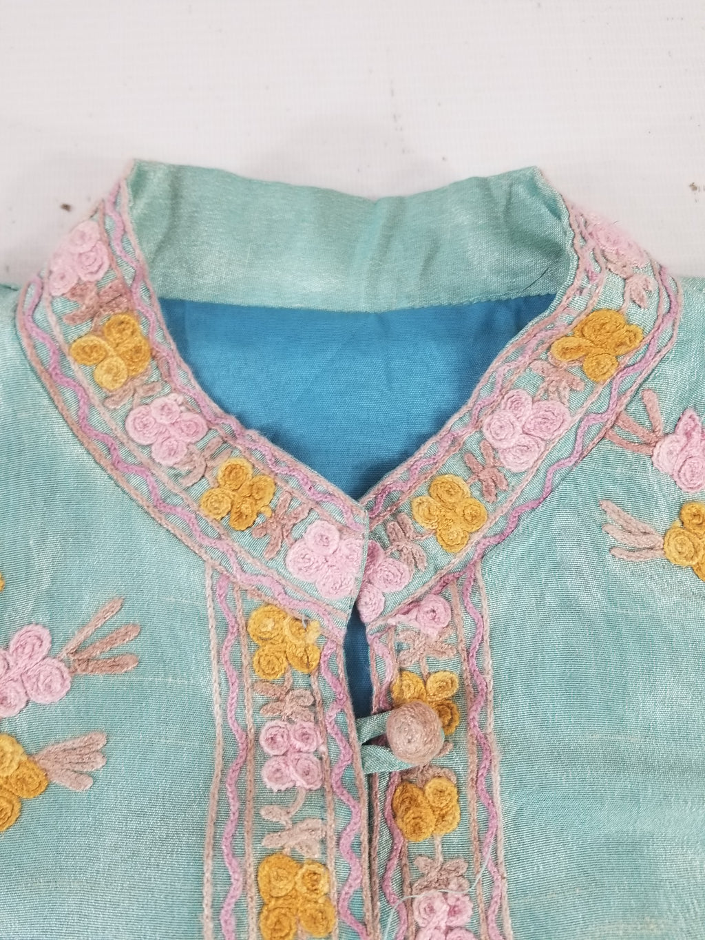 Vintage Traditional Kashmiri Crewel Embroidered Floral Silk Coat