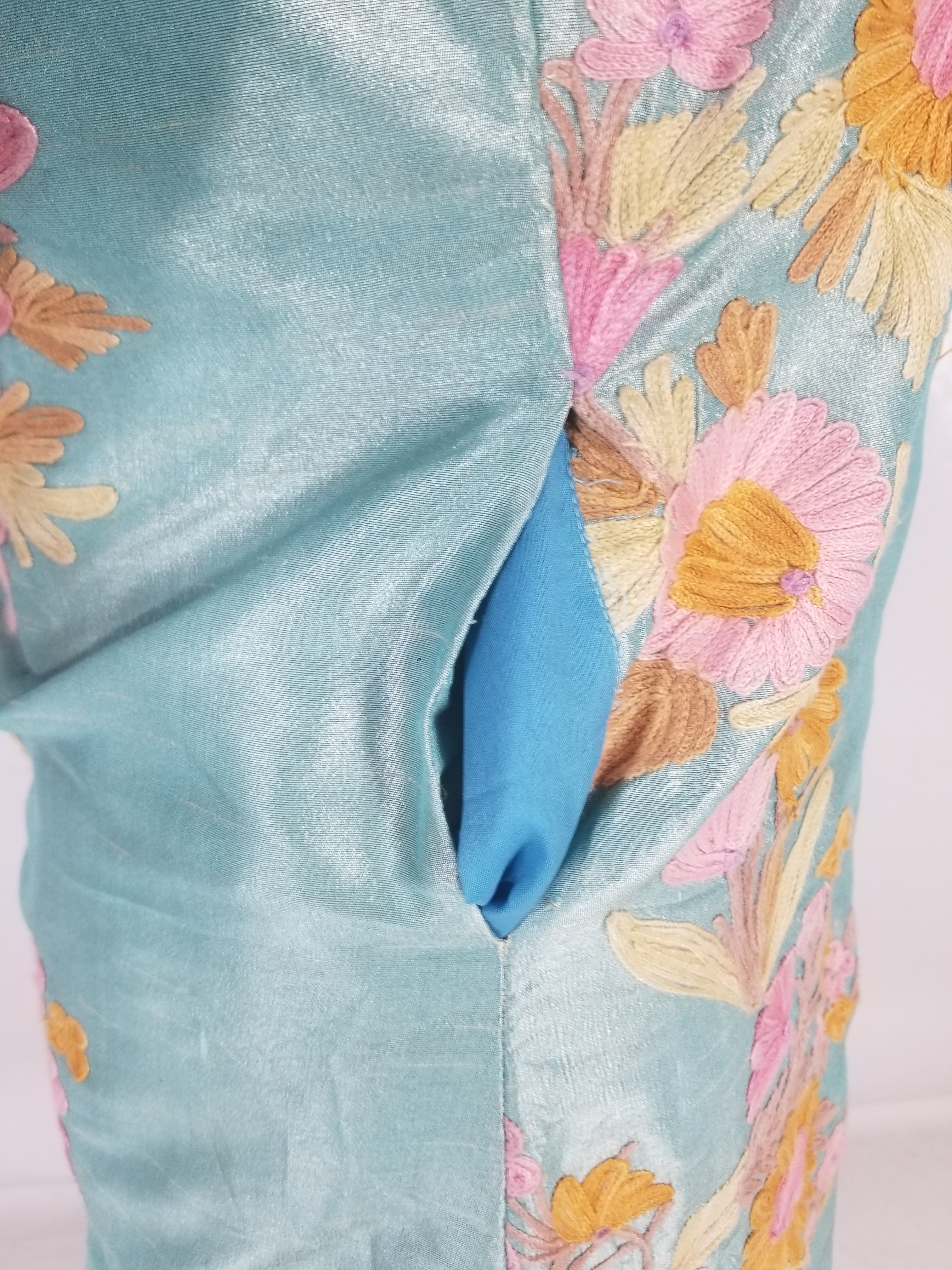 Vintage Traditional Kashmiri Crewel Embroidered Floral Silk Coat