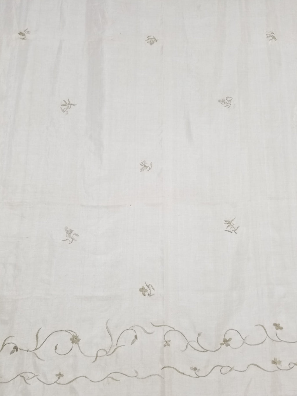 Antique Chinese Silk Hand Embroidered Floral Elizabeth Piano Shawl 168x162cm