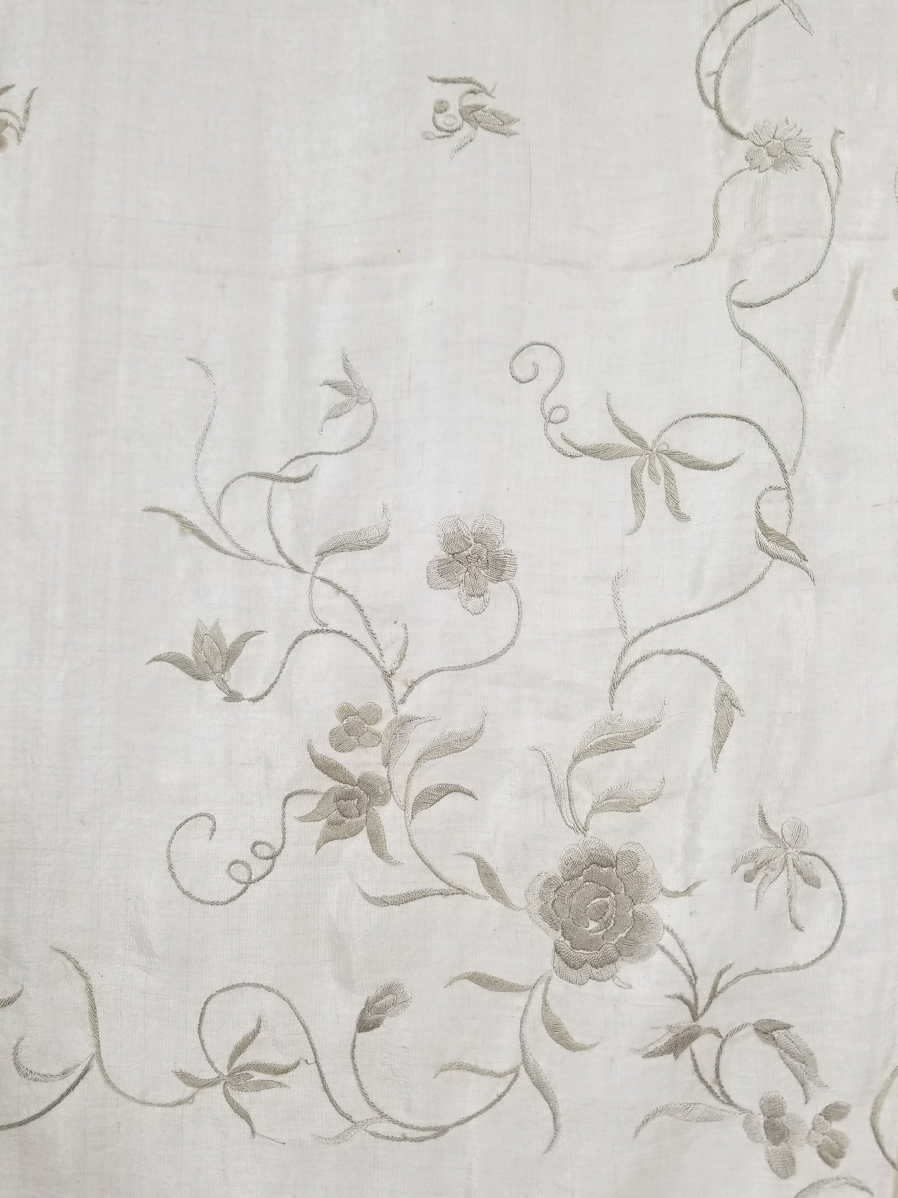 Antique Chinese Silk Hand Embroidered Floral Elizabeth Piano Shawl 168x162cm