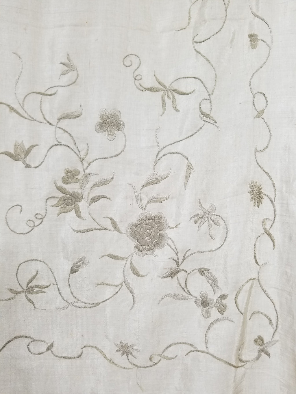 Antique Chinese Silk Hand Embroidered Floral Elizabeth Piano Shawl 168x162cm