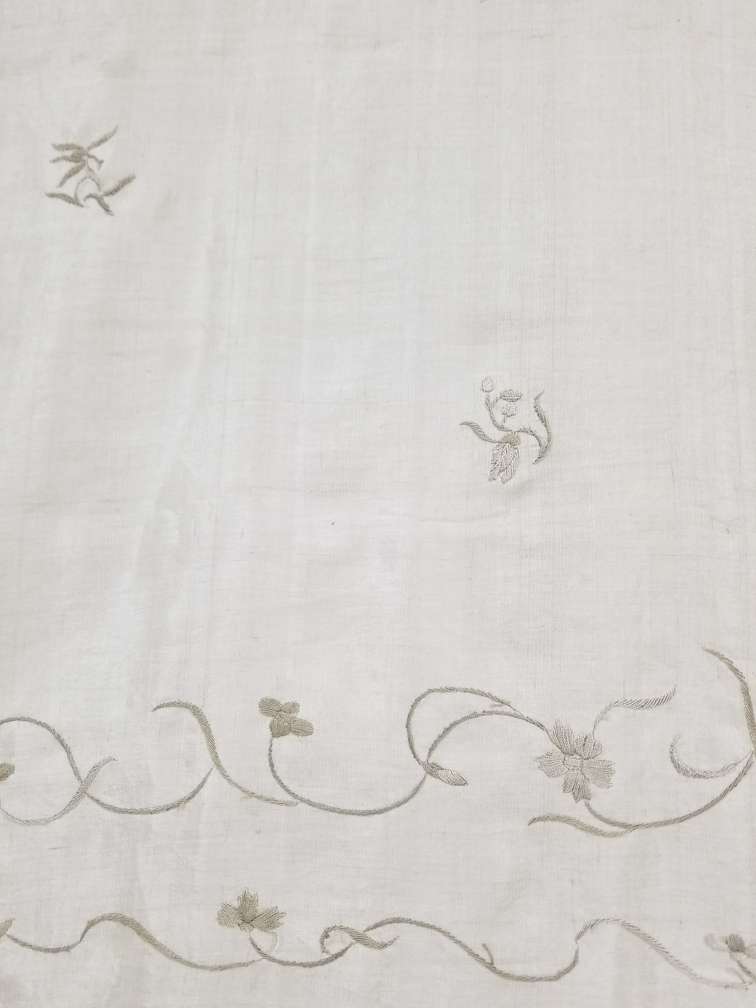 Antique Chinese Silk Hand Embroidered Floral Elizabeth Piano Shawl 168x162cm