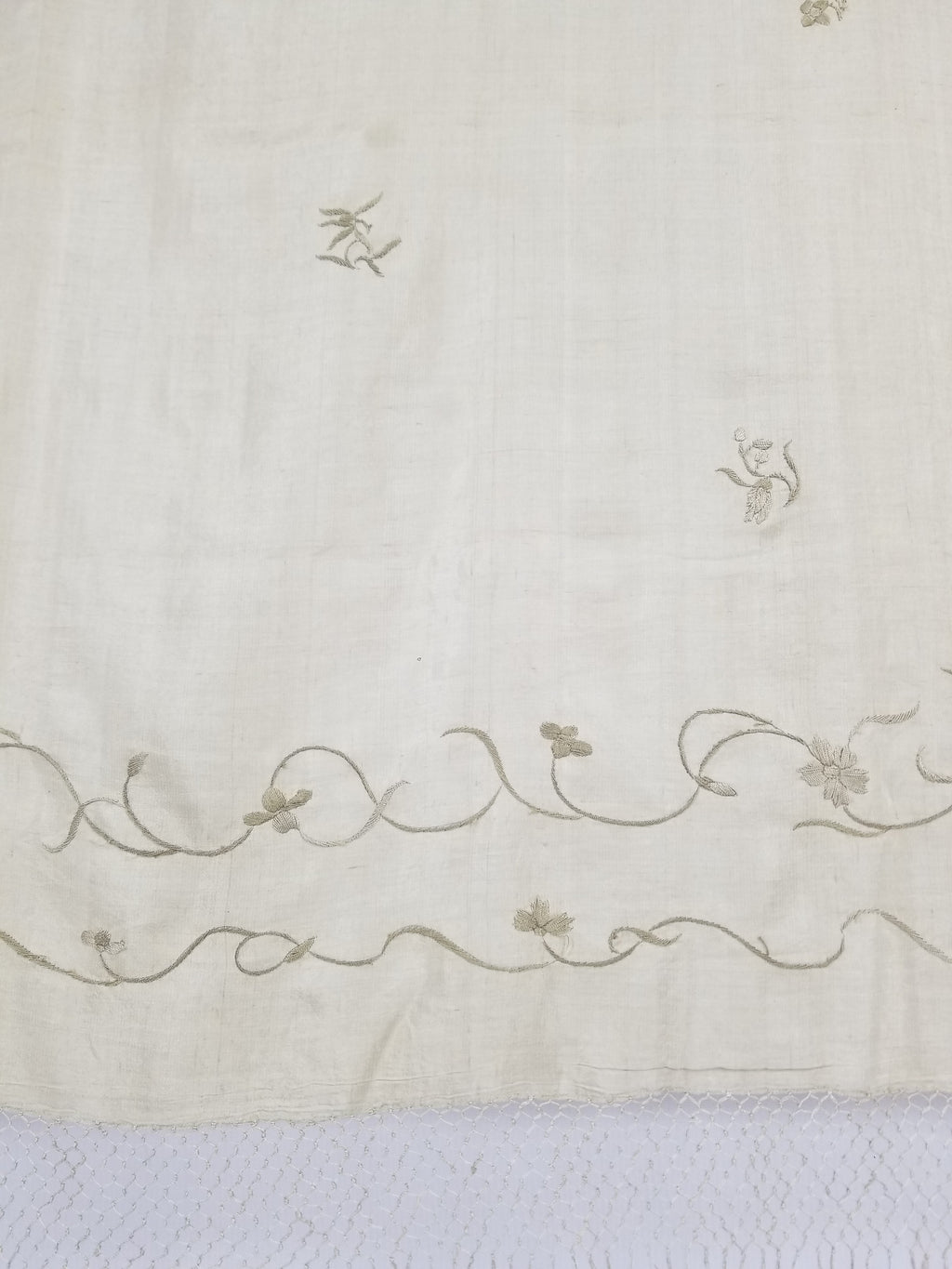 Antique Chinese Silk Hand Embroidered Floral Elizabeth Piano Shawl 168x162cm