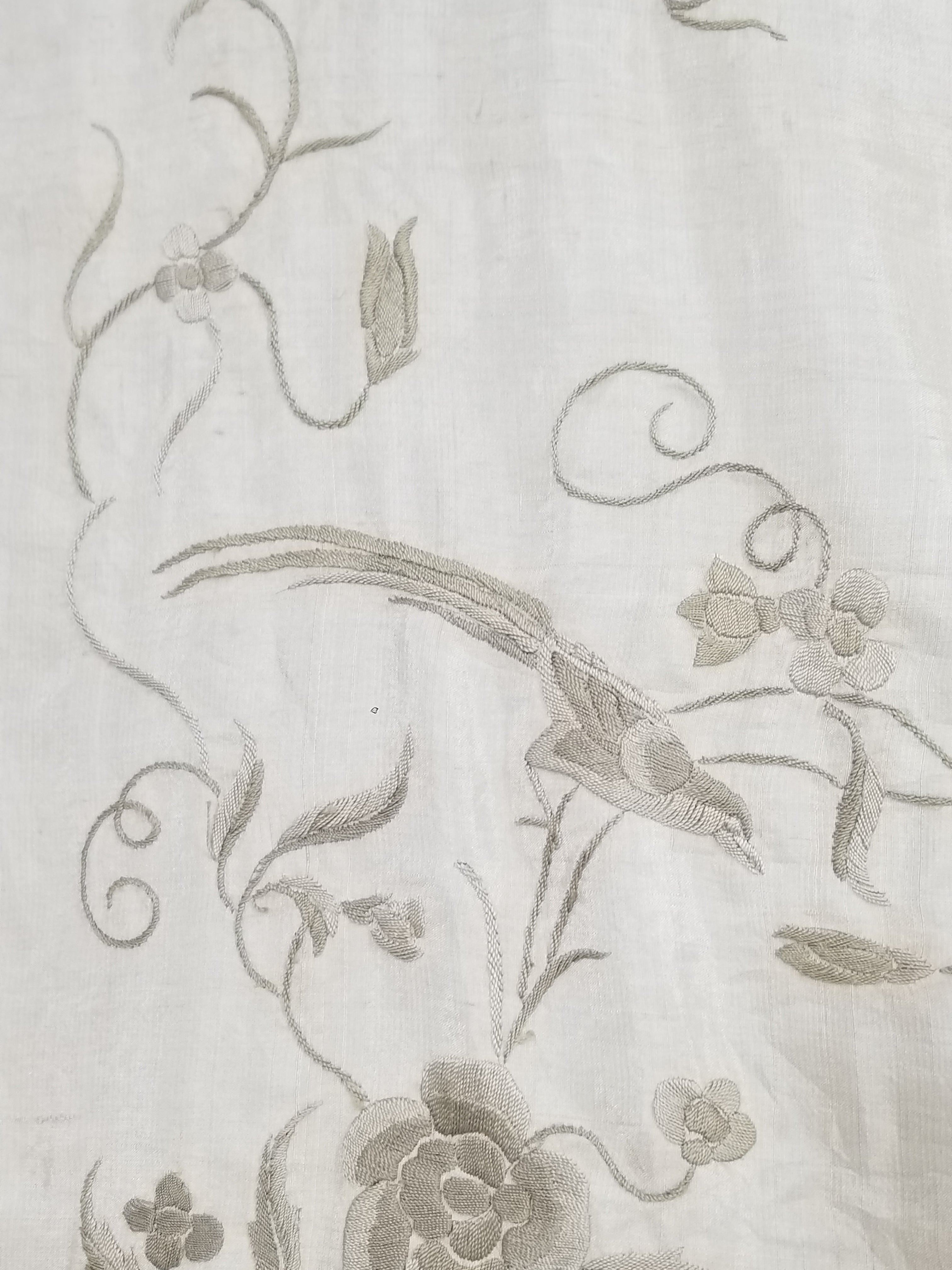 Antique Chinese Silk Hand Embroidered Floral Elizabeth Piano Shawl 168x162cm