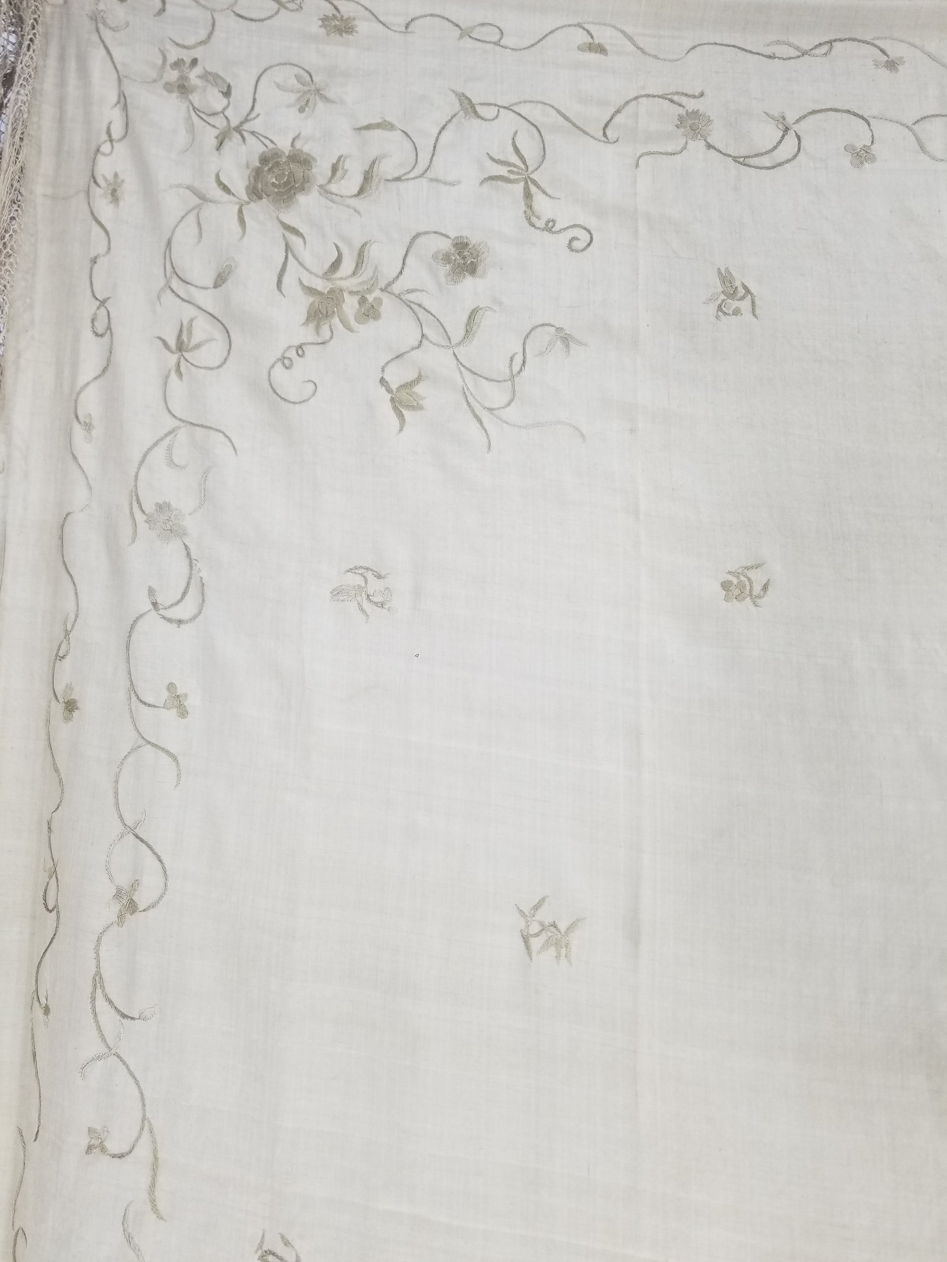 Antique Chinese Silk Hand Embroidered Floral Elizabeth Piano Shawl 168x162cm