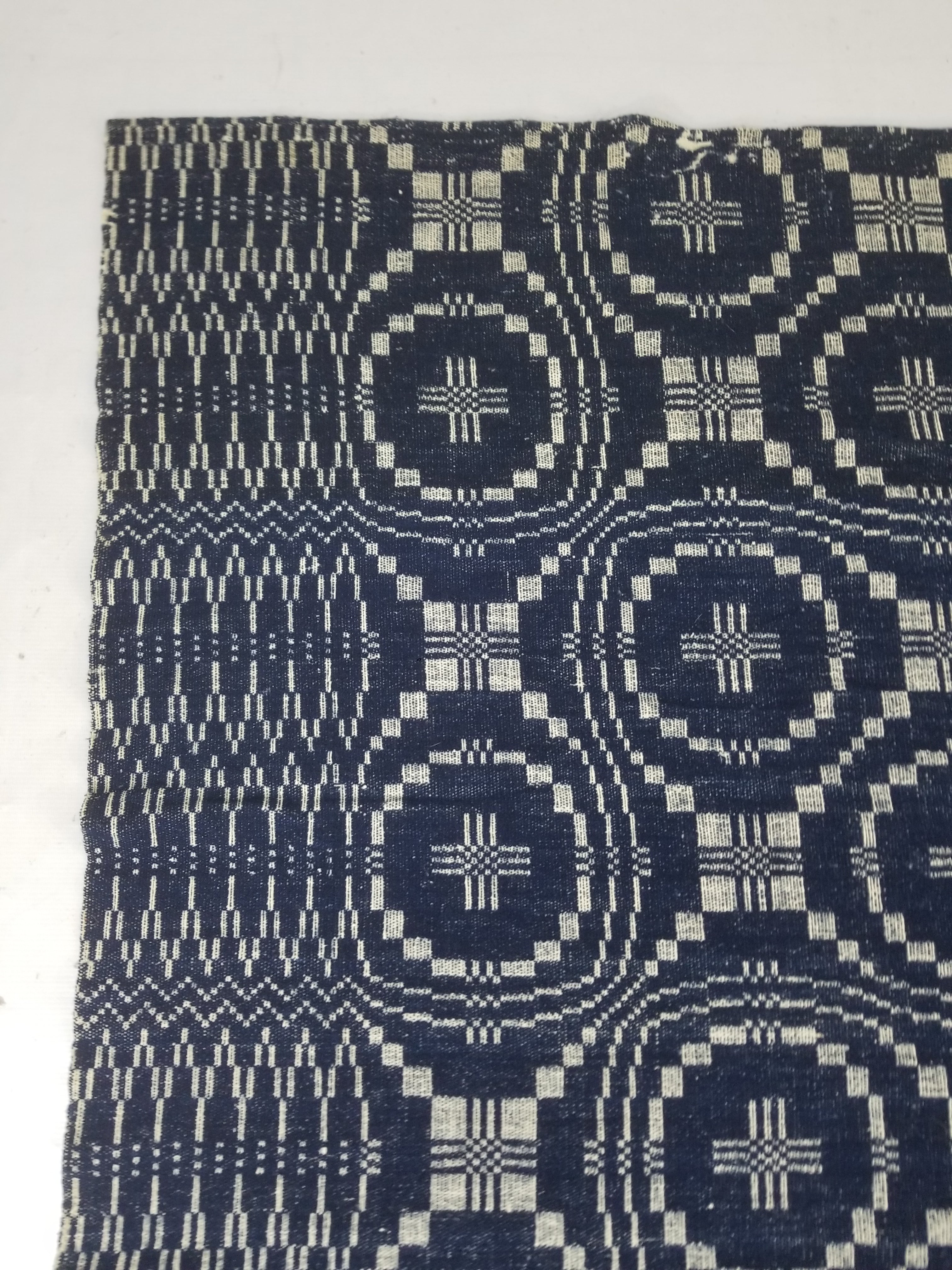 Vintage American Mid 19thC Jacquard-Loomed Reversible Wool Coverlet 238x194cm