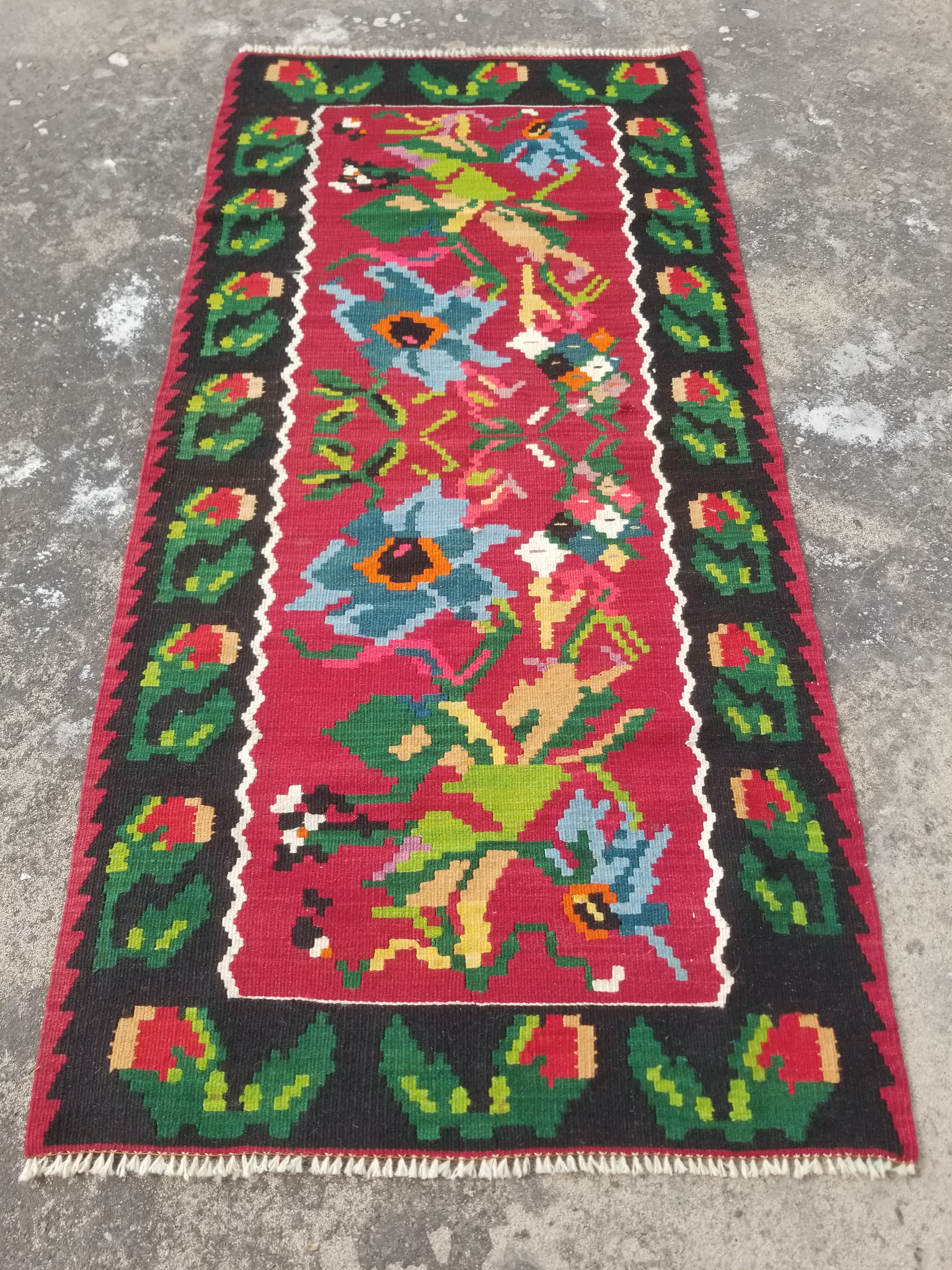 Vintage Traditional Handwoven Romanian Wool Multicolor Kilim 195x93cm